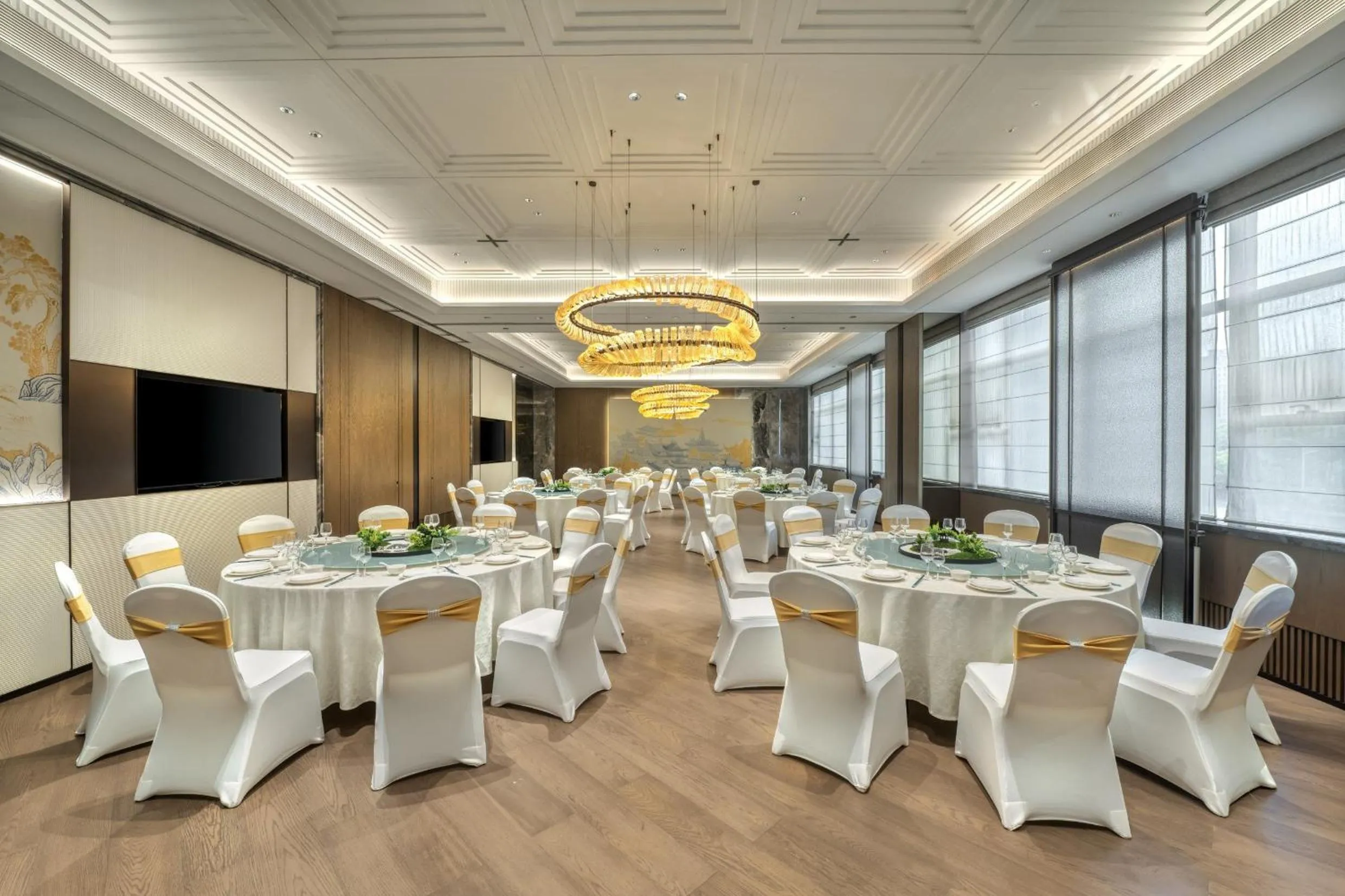 Restaurant/places to eat in Crowne Plaza Rugao