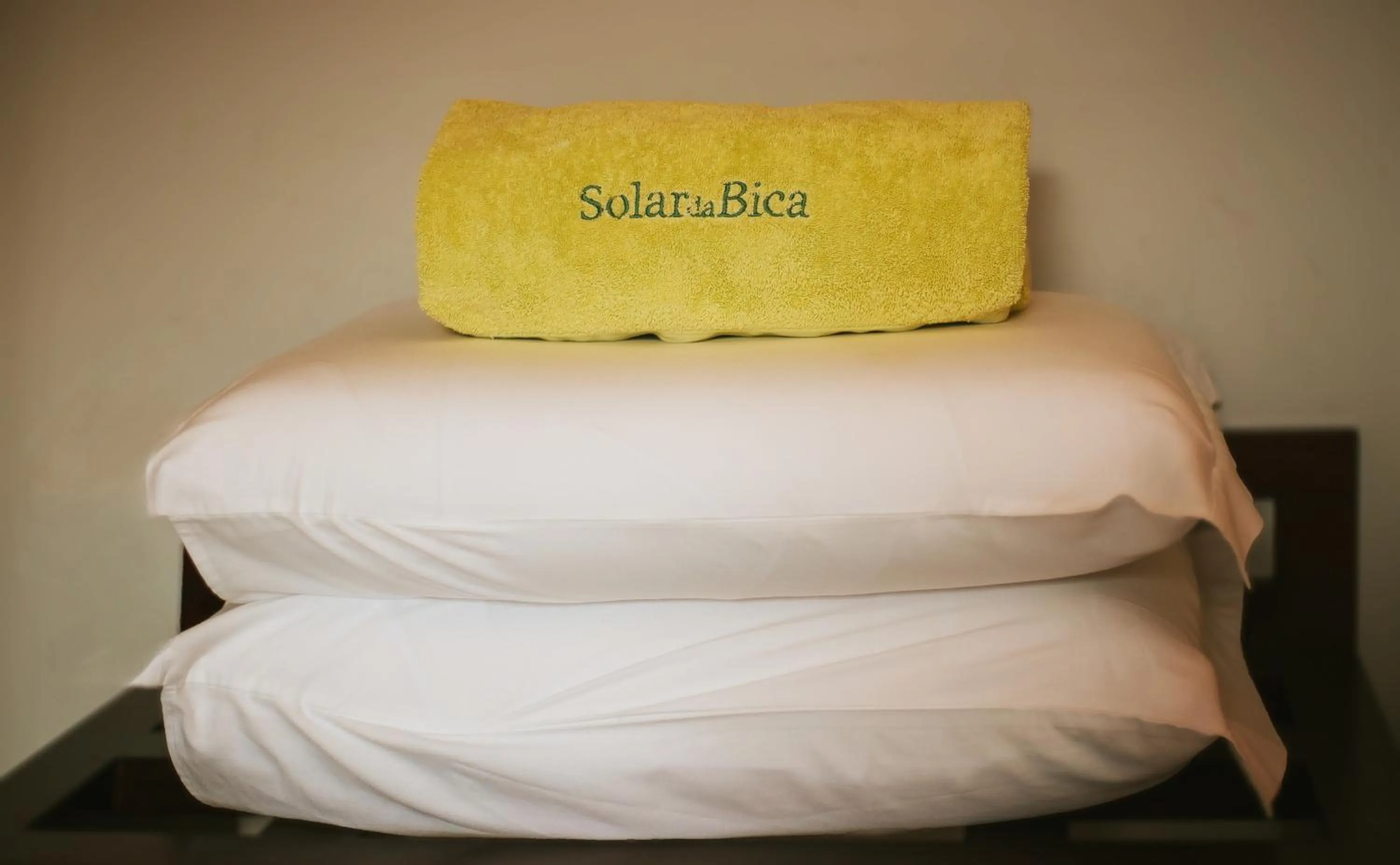 Swimming pool, Bed in Solar da Bica