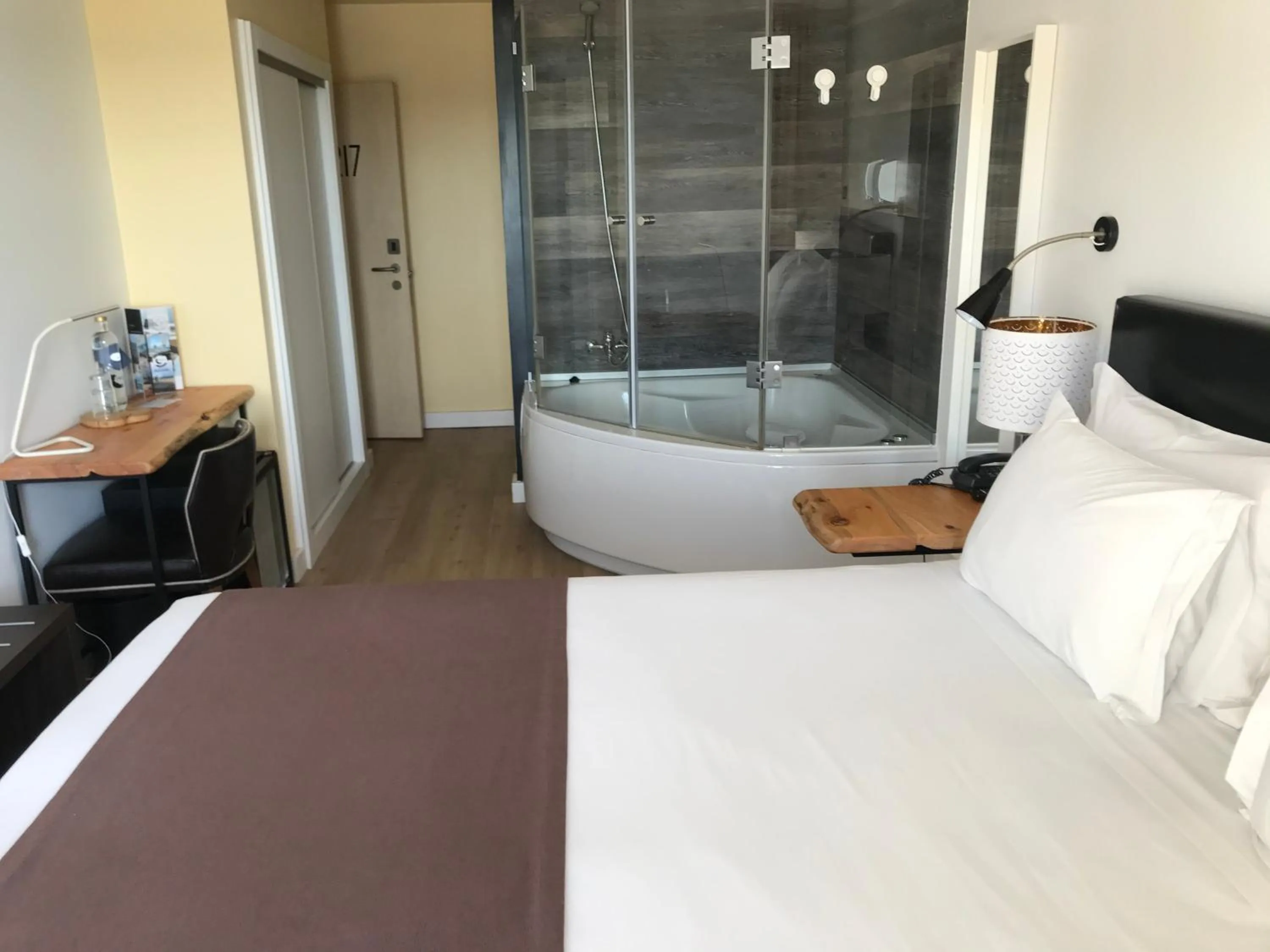 Bedroom, Bed in Promar - Eco Beach & Spa Hotel