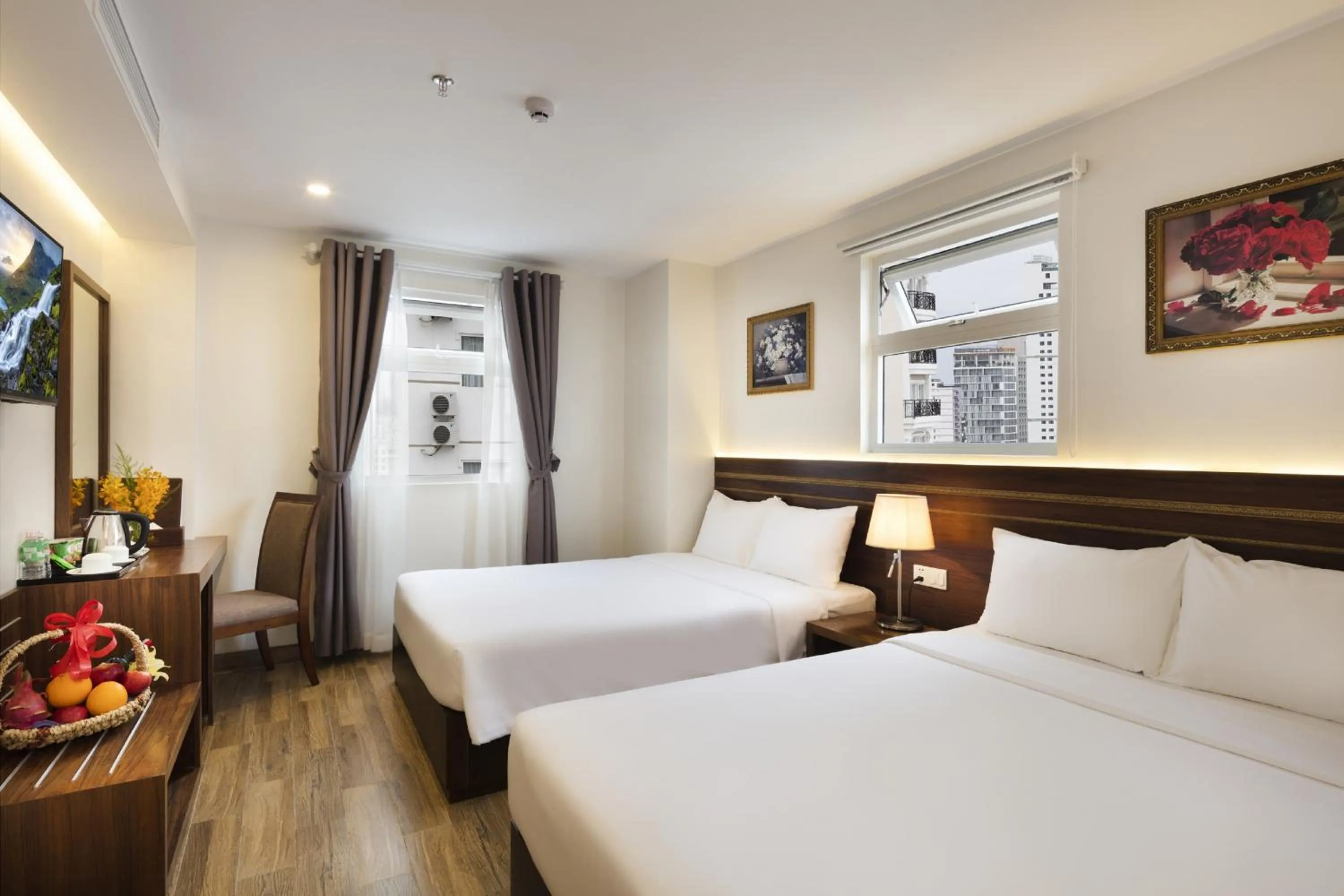 TV and multimedia, Bed in Sea Pearl Hotel