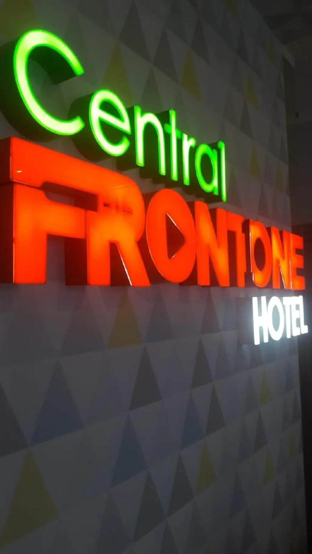 Lobby or reception in Central Front One Inn Jakarta Airport