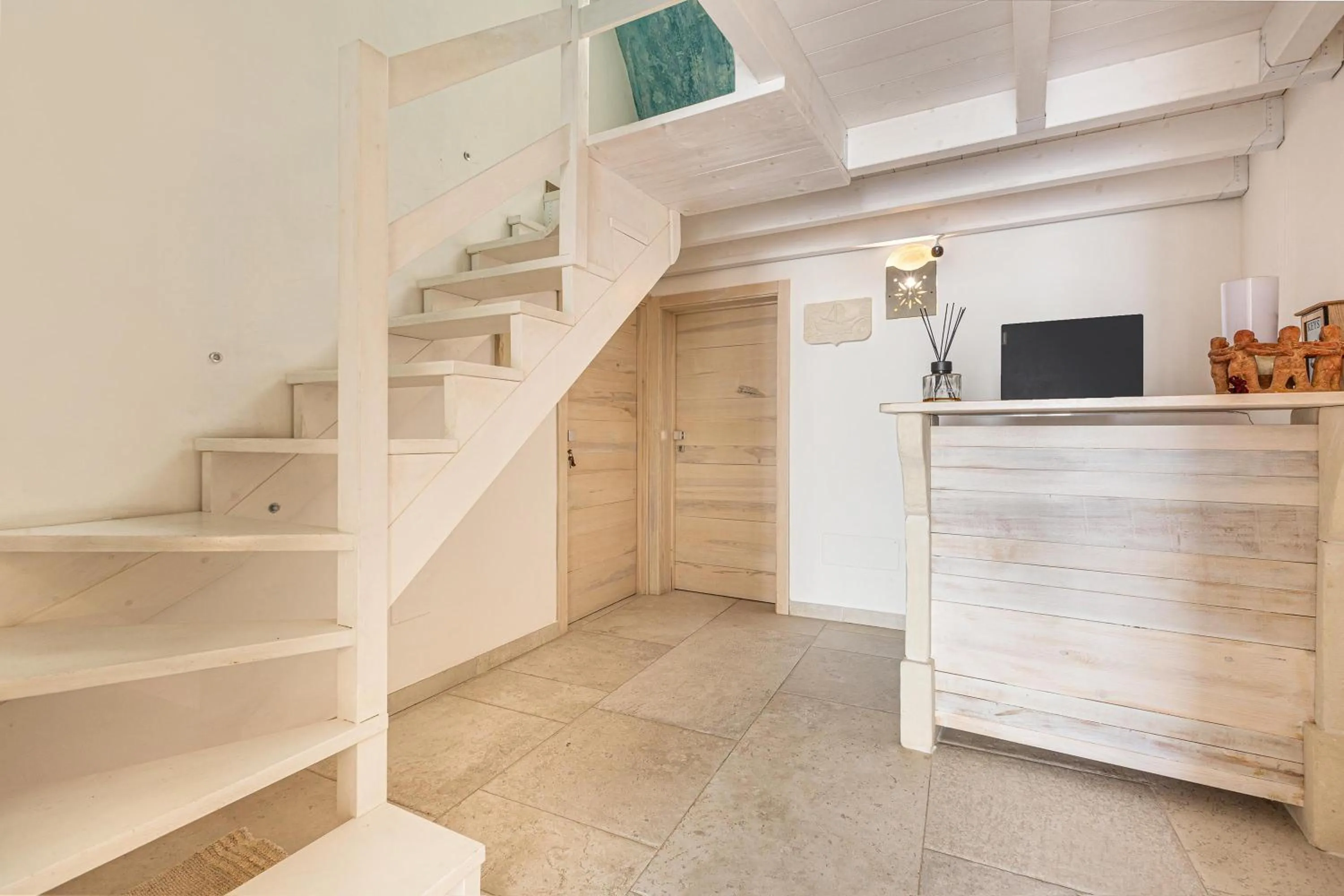 Decorative detail in Clara Domus