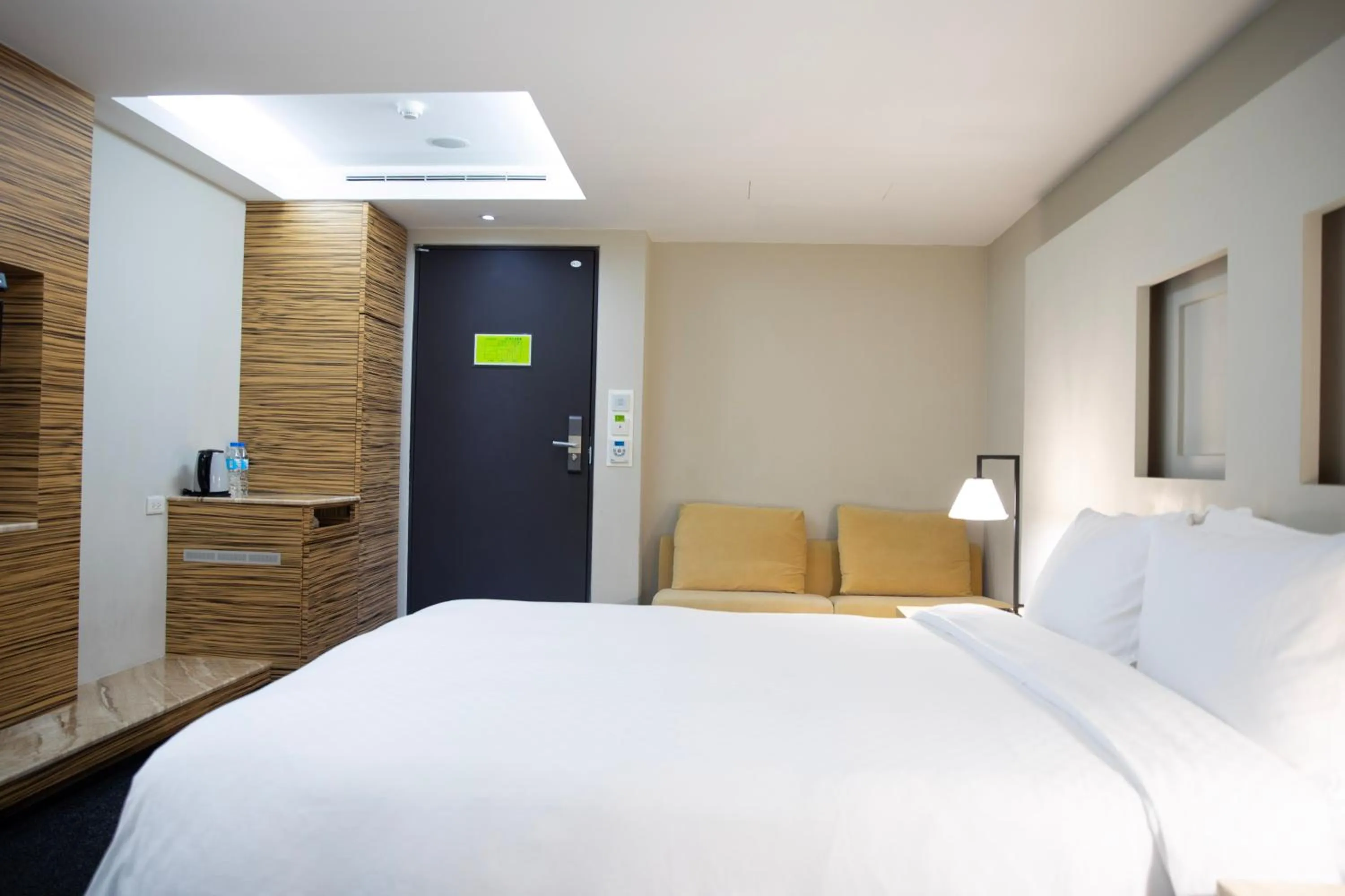 Photo of the whole room, Bed in Kapok Hotel & Resorts