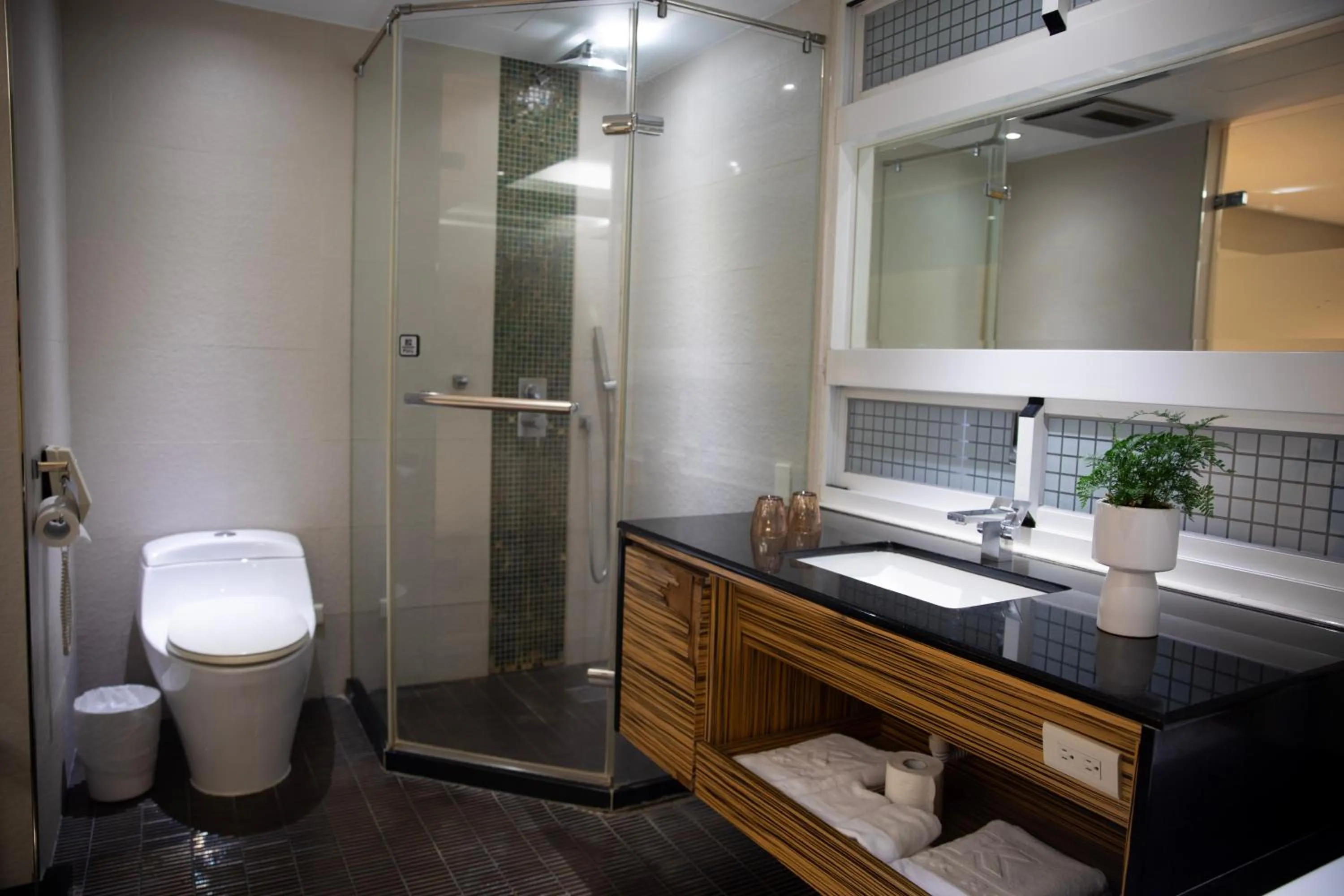 Bathroom in Kapok Hotel & Resorts