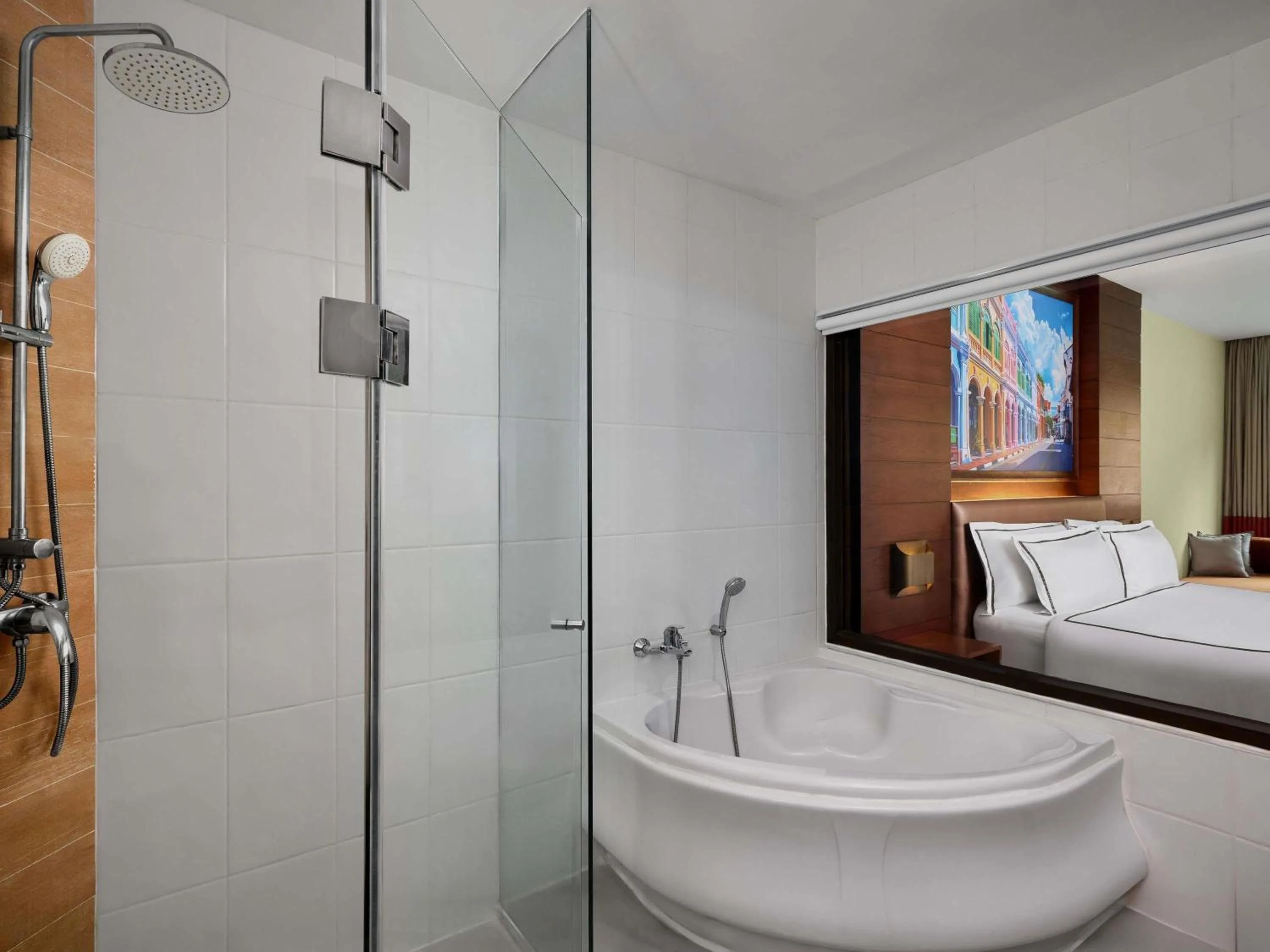 Bedroom, Bed in Novotel Phuket Vintage Park Resort