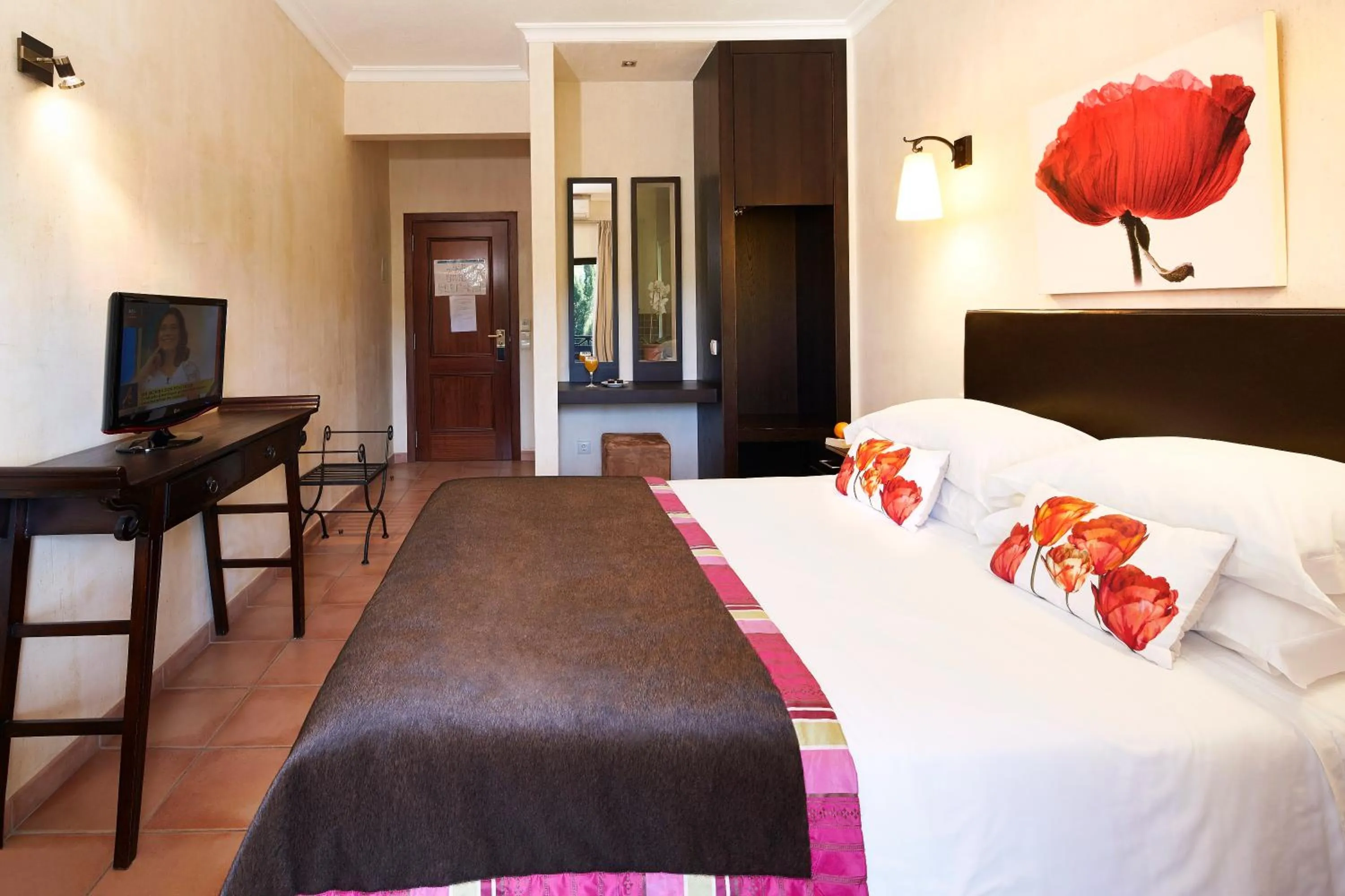 Photo of the whole room, Bed in Hotel Parque das Laranjeiras