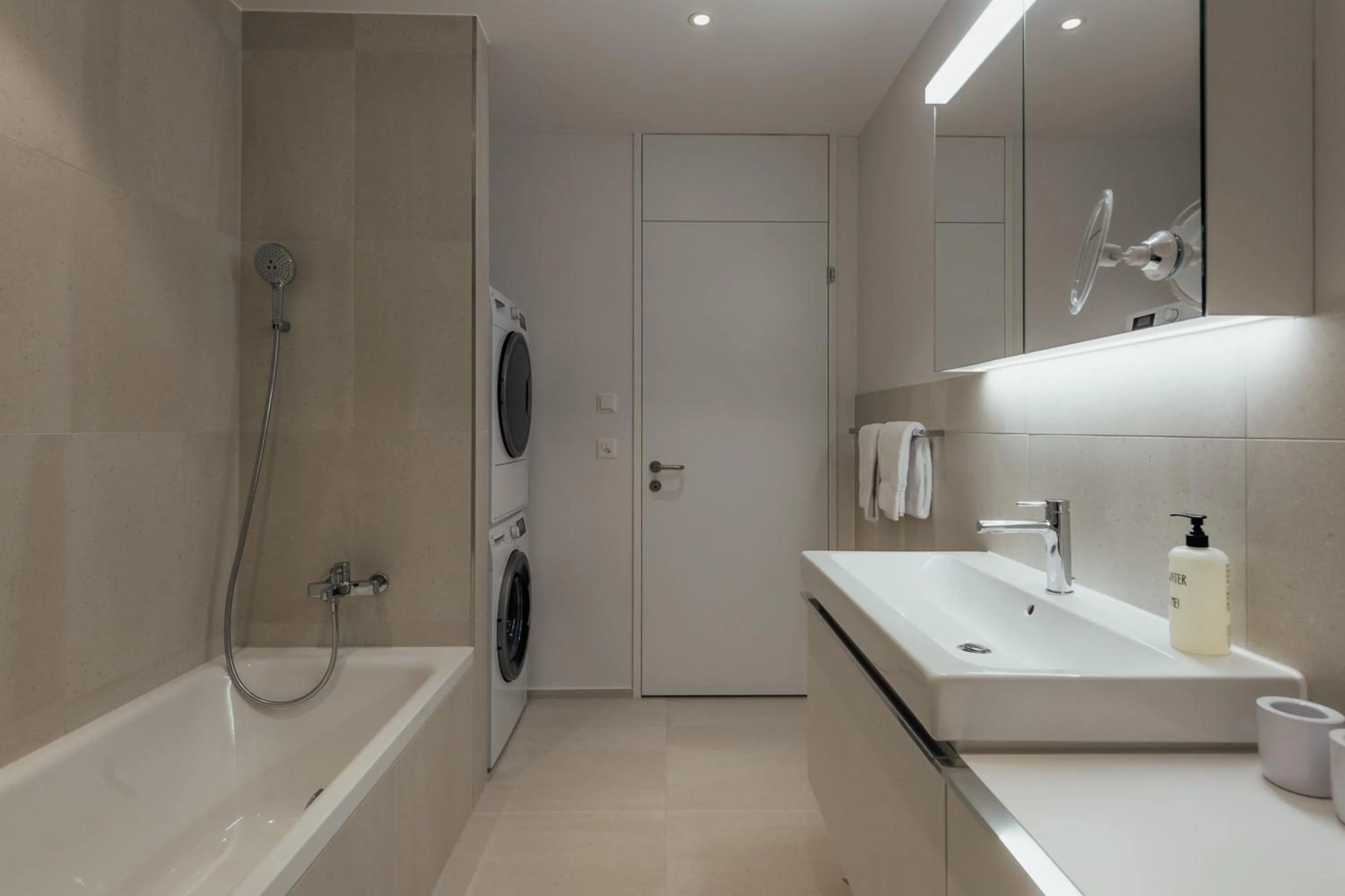 Bathroom in Gubelhof Suites