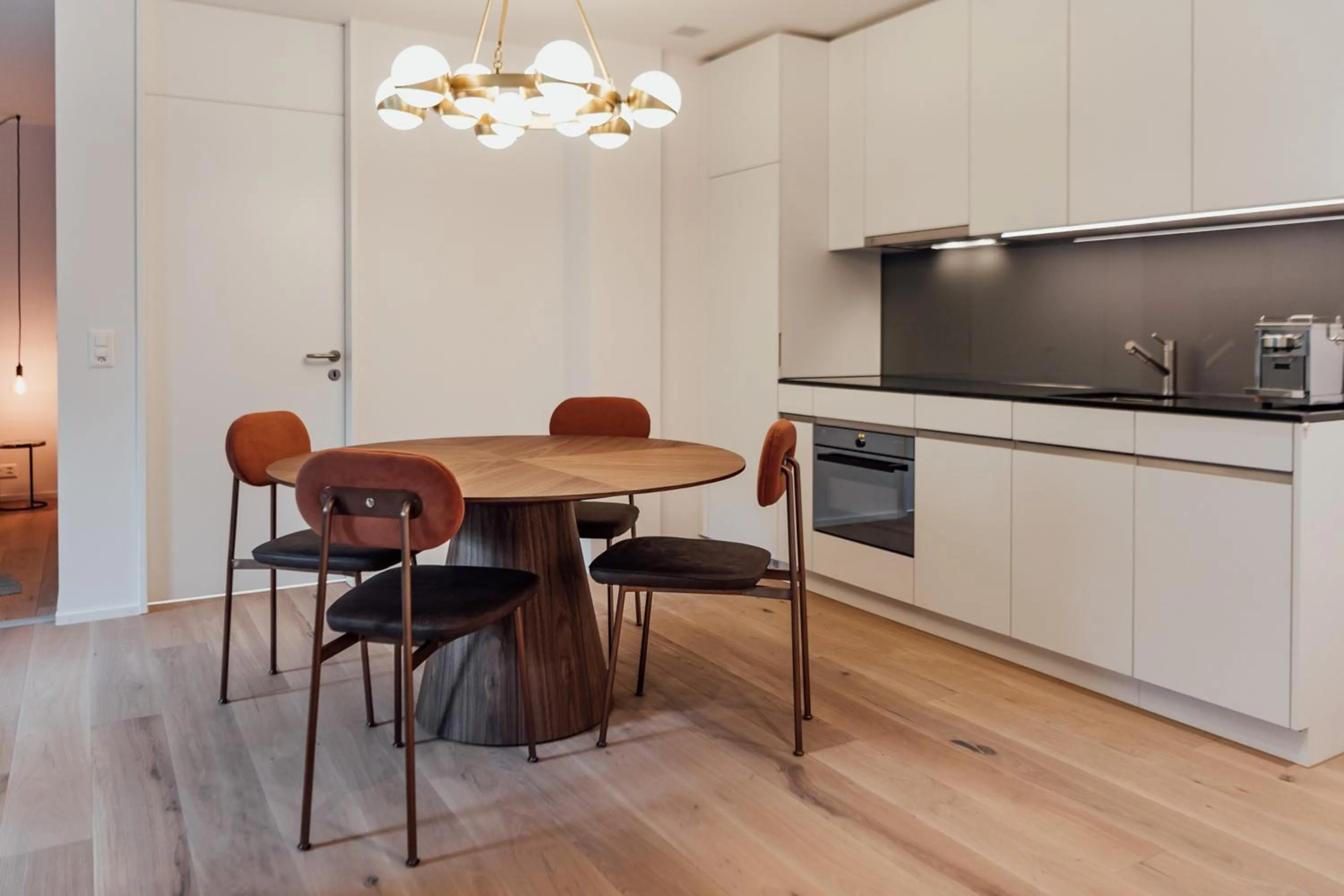 Dining area in Gubelhof Suites