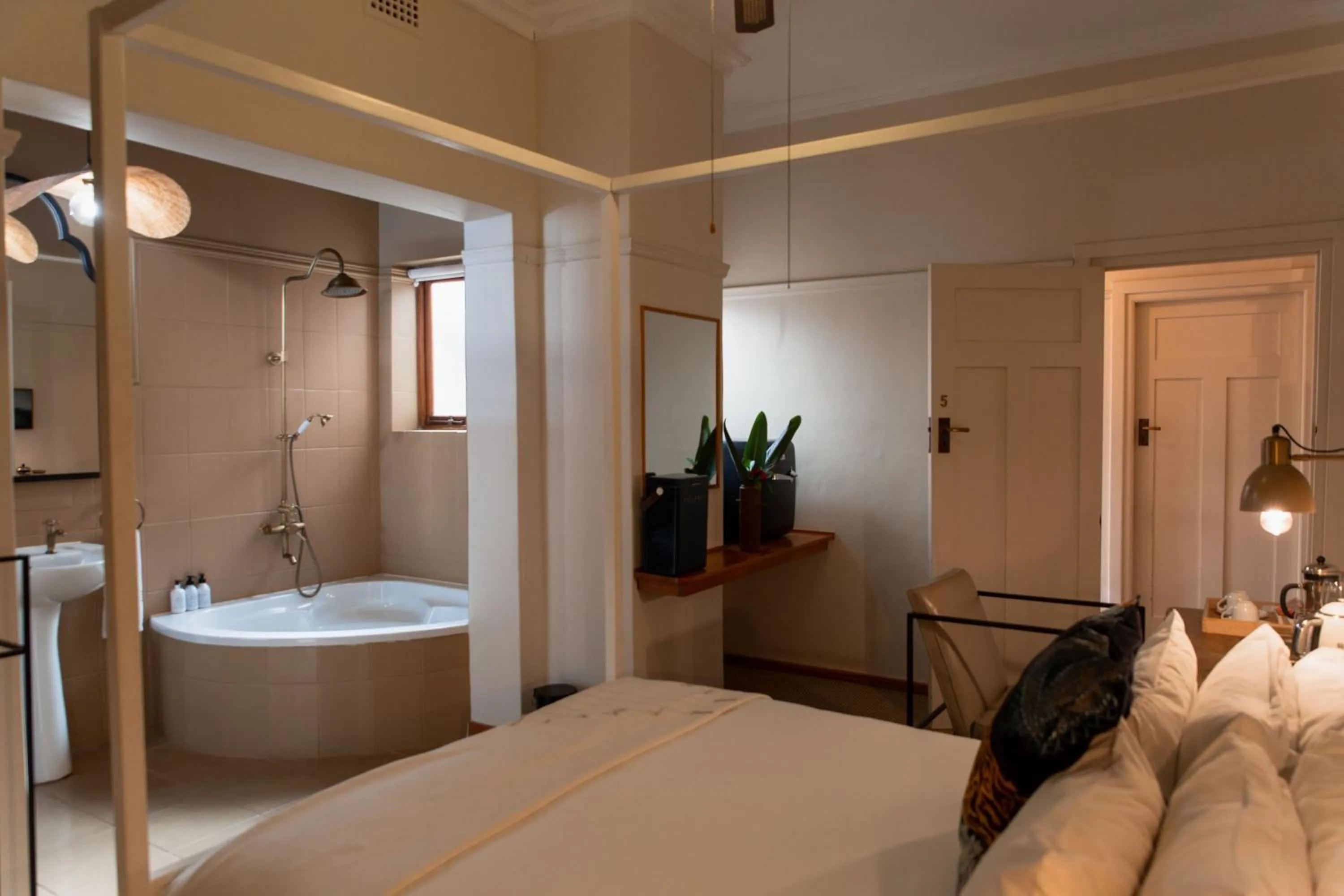 Bed in Sonnekus Boutique Hotel & Bistro