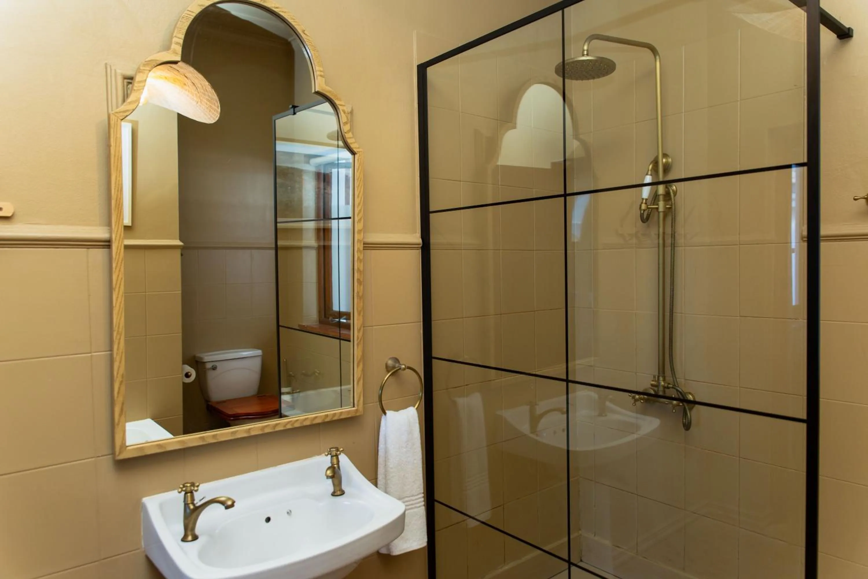 Sonnekus Boutique Hotel & Bistro