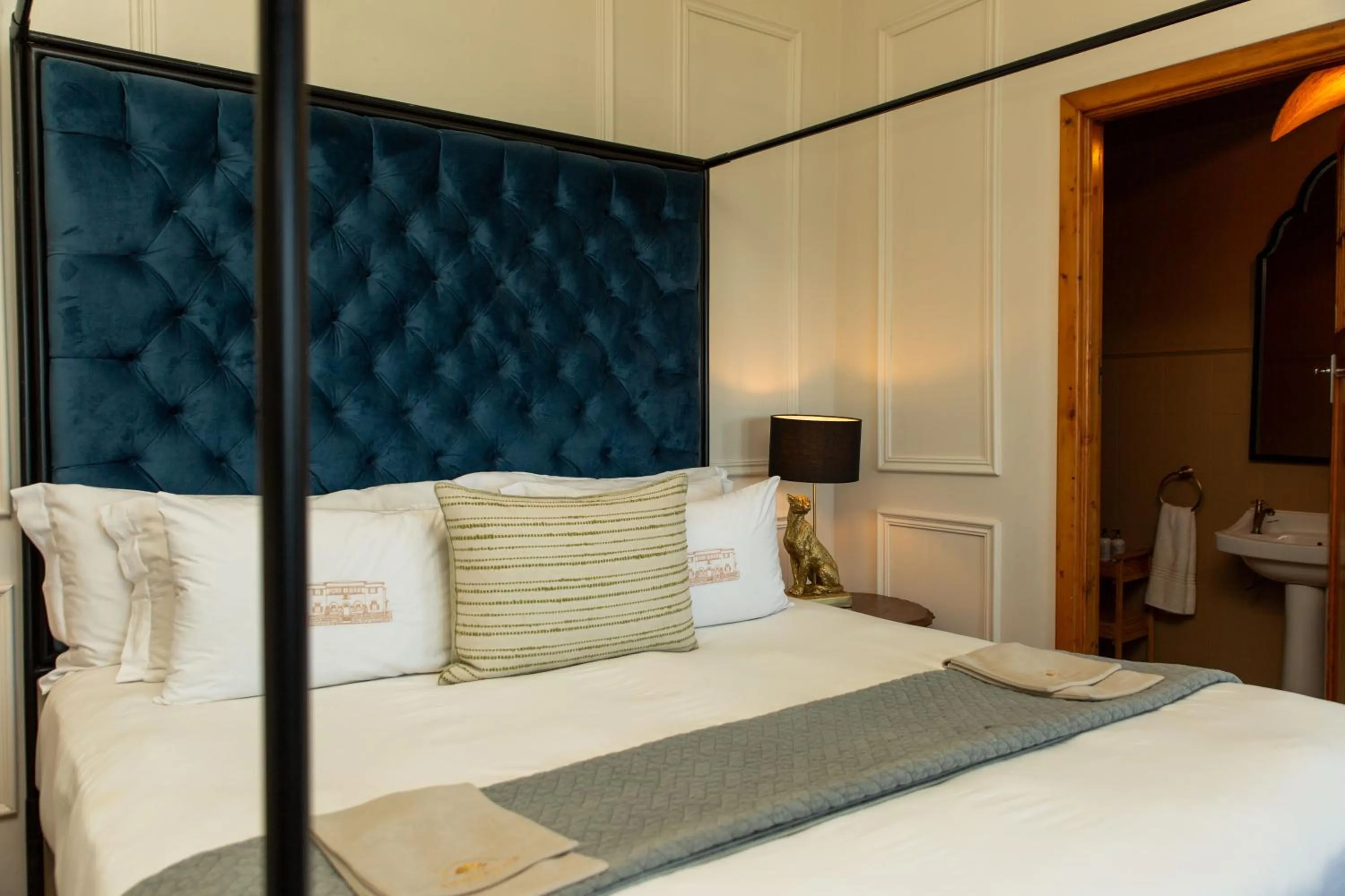 Bed in Sonnekus Boutique Hotel & Bistro