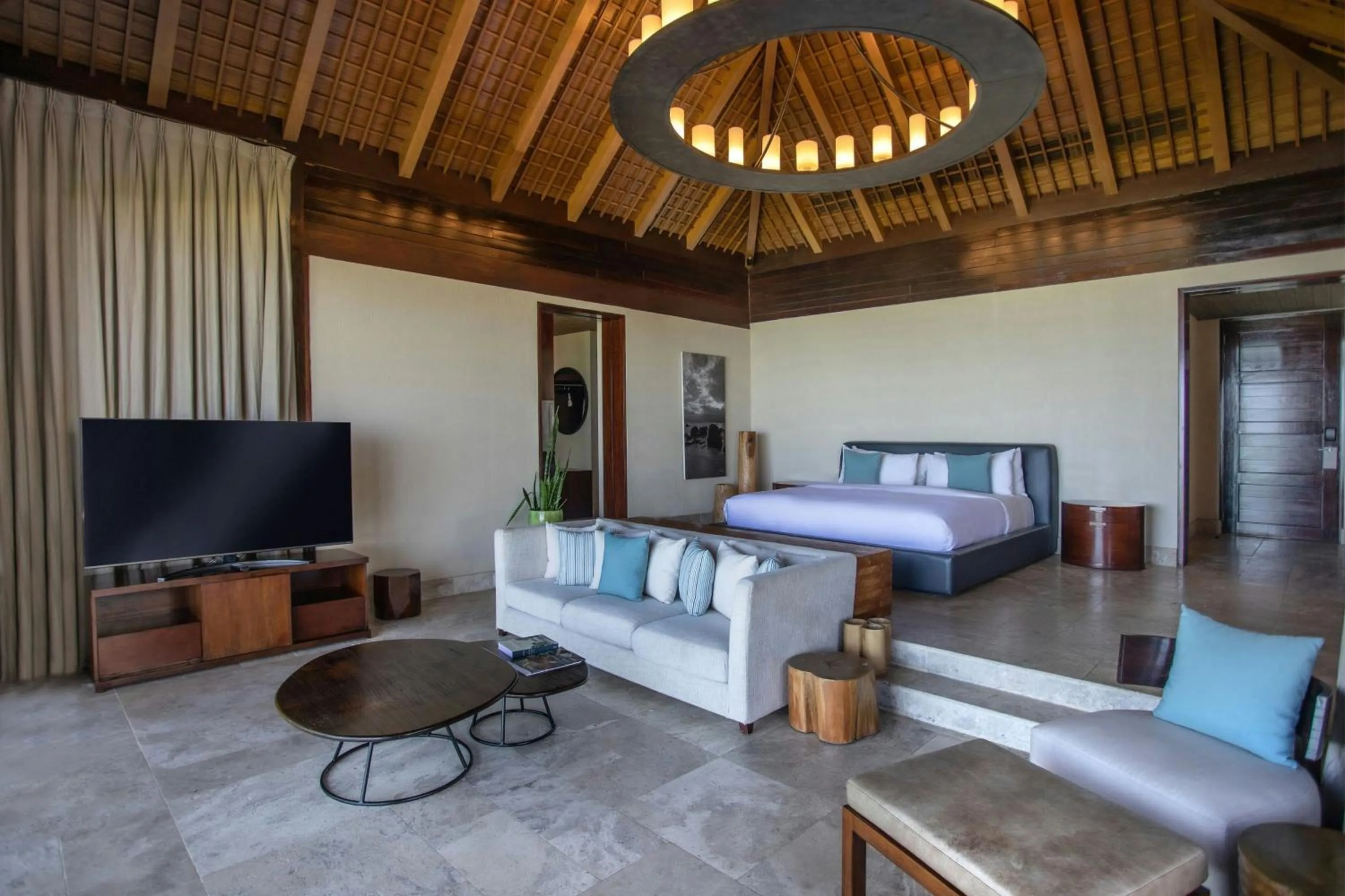 Bedroom, Bed in JW Marriott Mauritius Resort