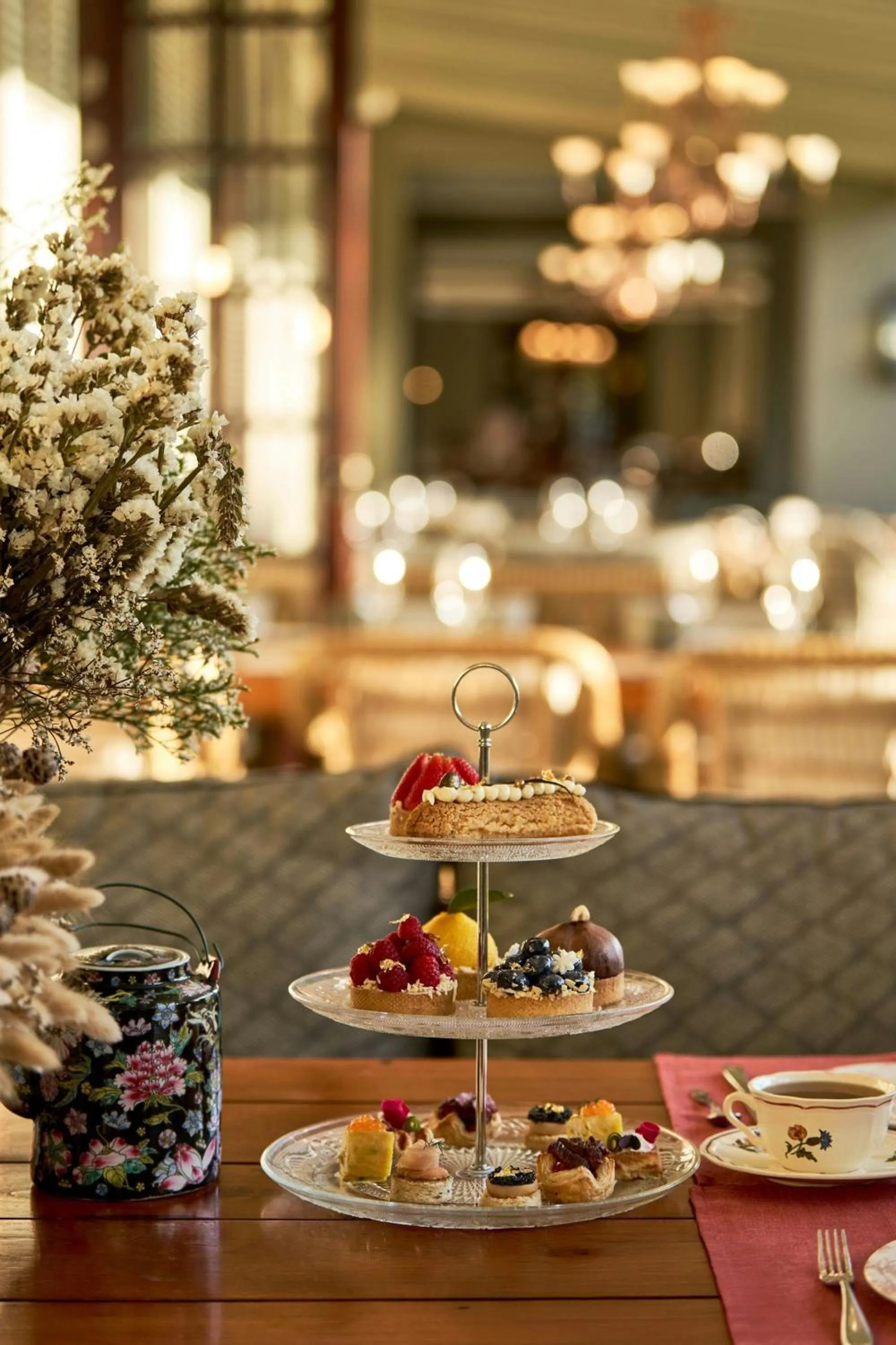 Restaurant/places to eat in The St. Regis Le Morne Resort, Mauritius