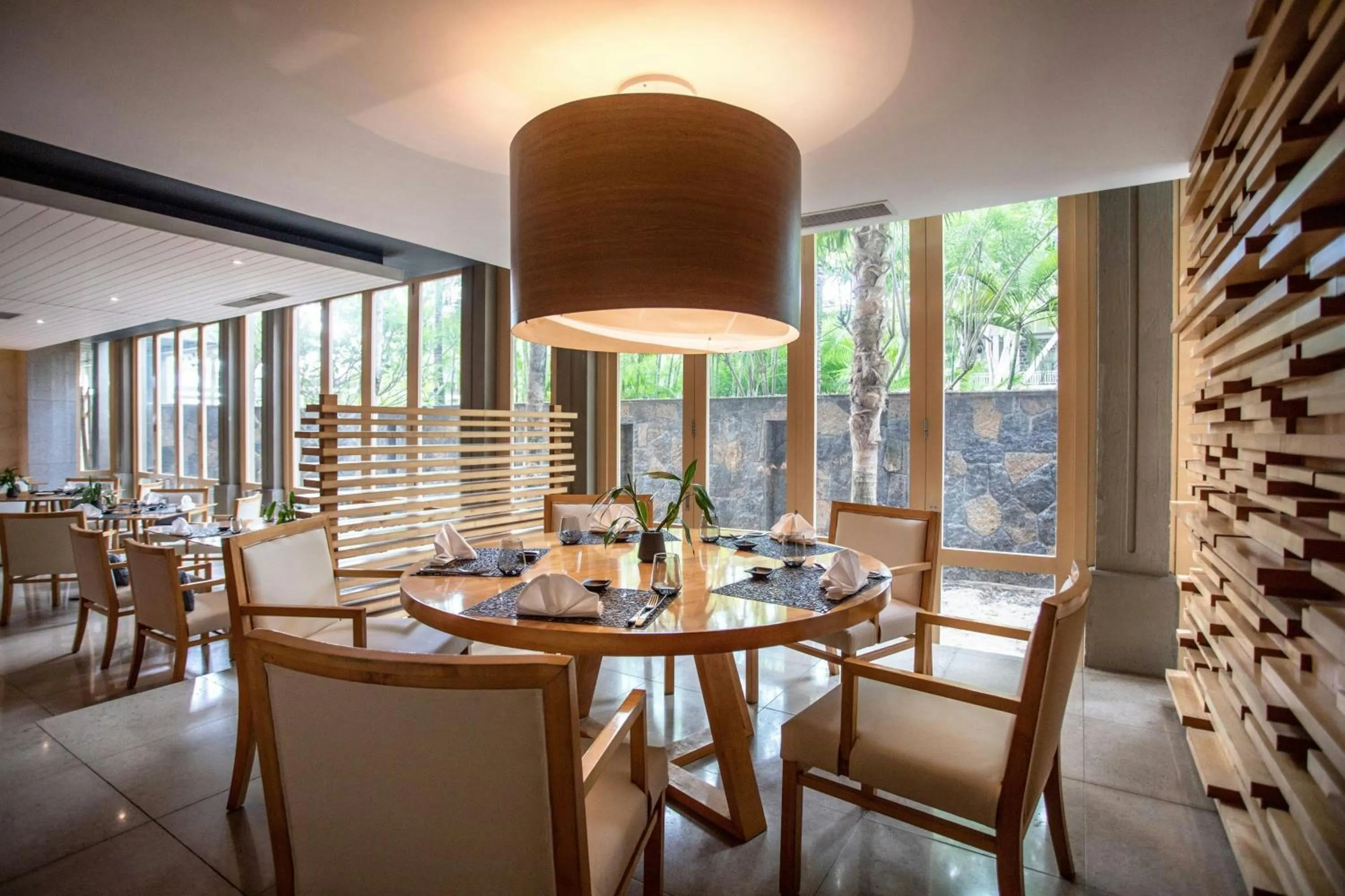 Restaurant/places to eat in JW Marriott Mauritius Resort