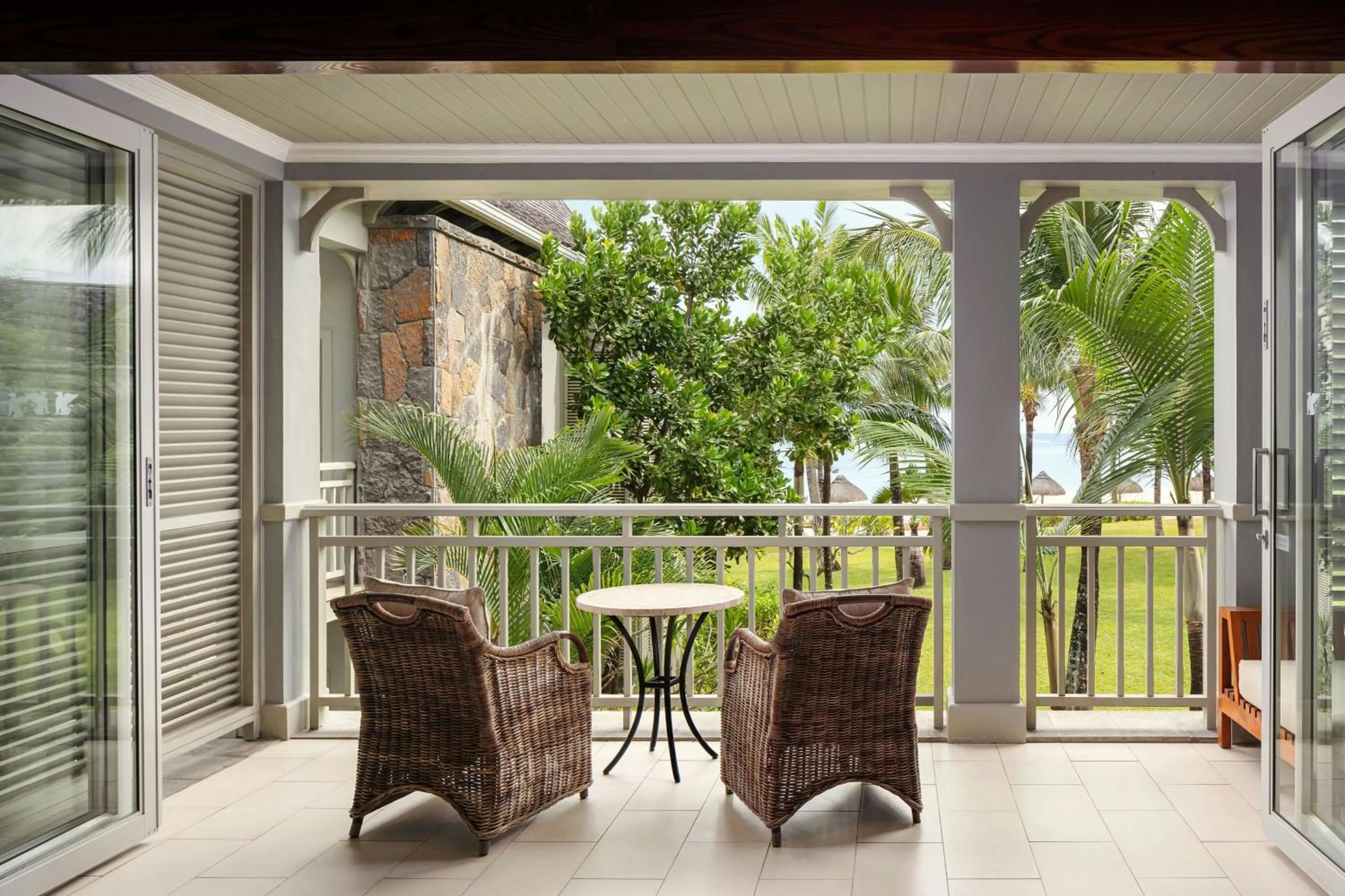 Photo of the whole room in The St. Regis Le Morne Resort, Mauritius