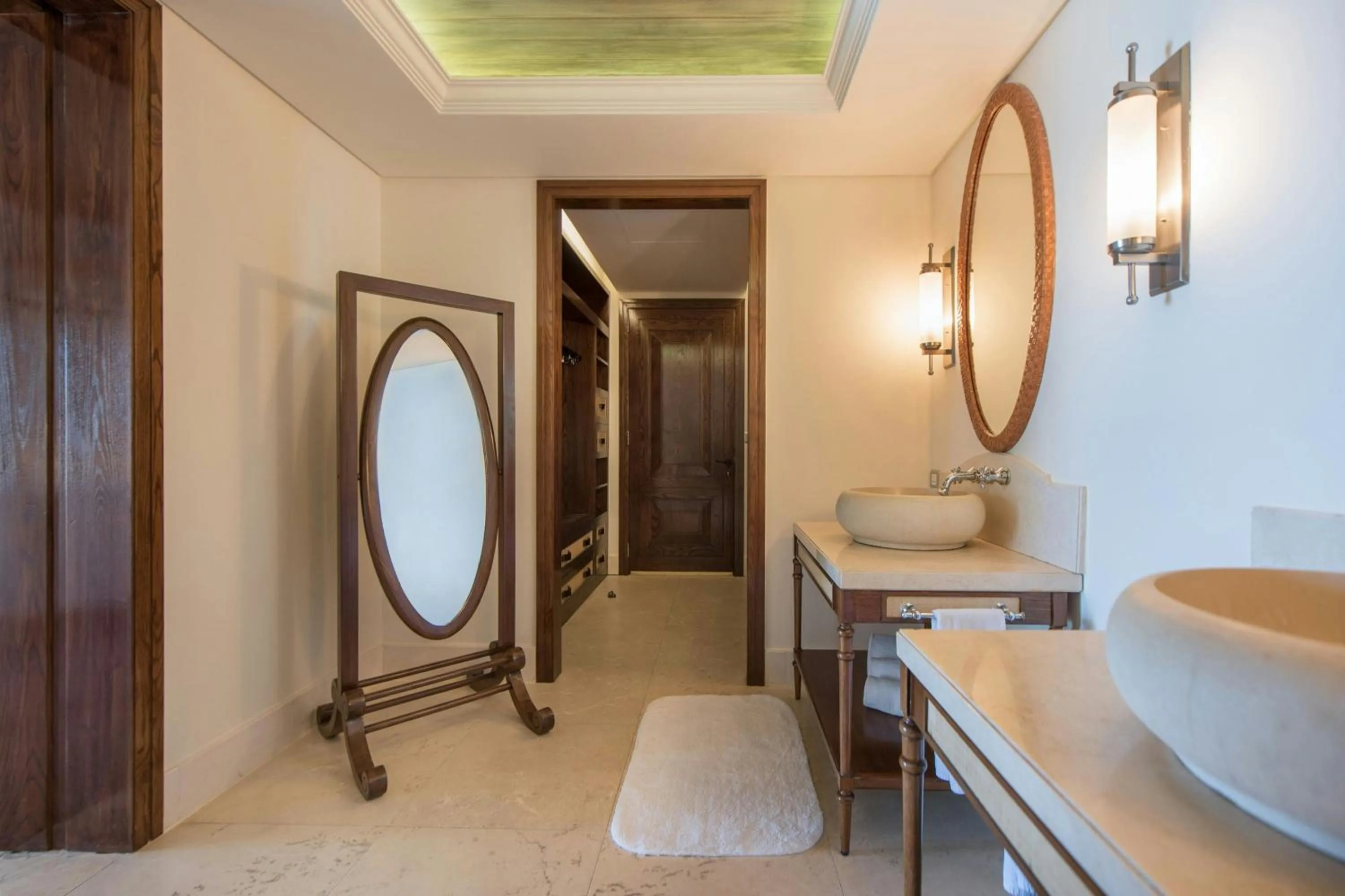 Bathroom in JW Marriott Mauritius Resort