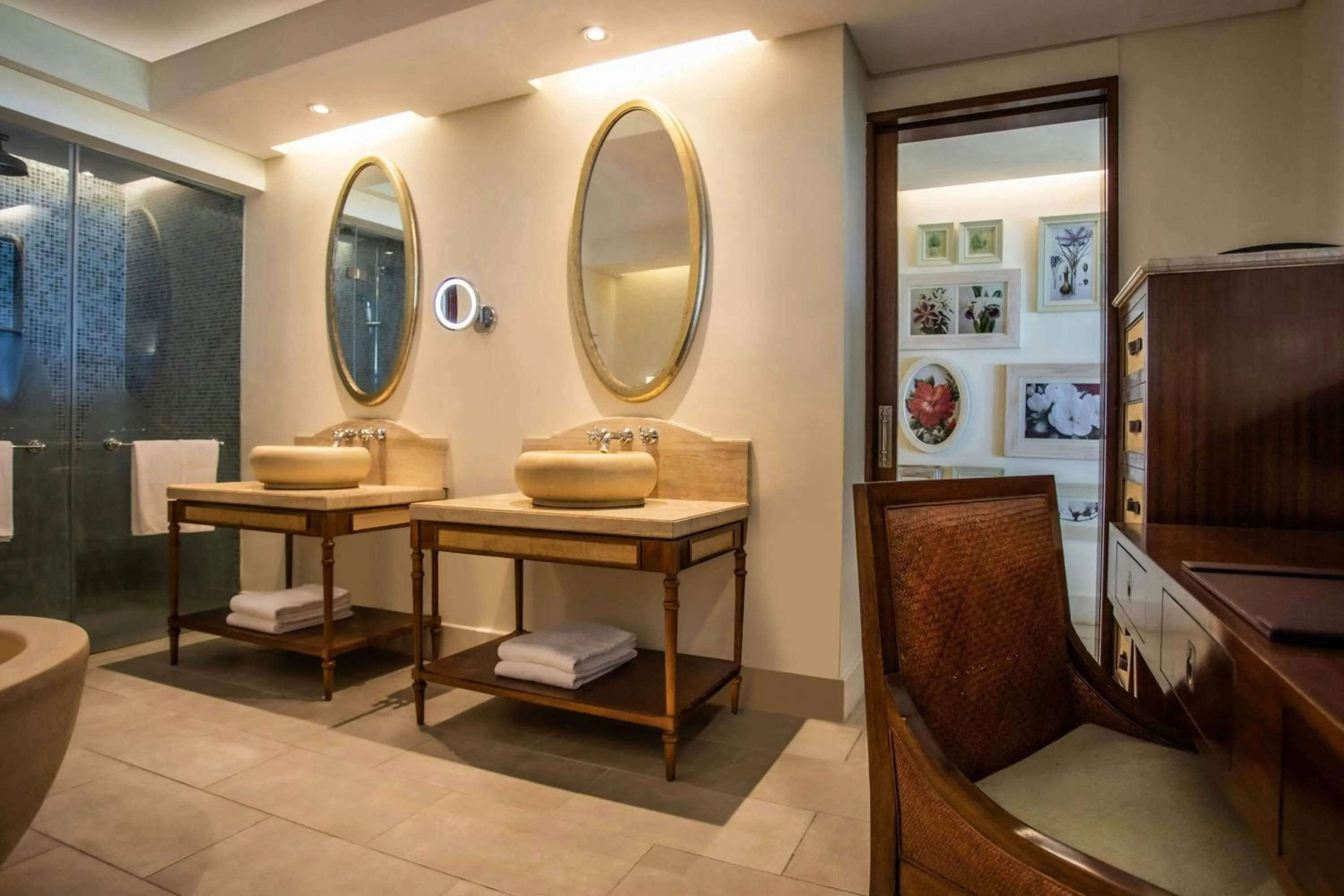 Photo of the whole room in JW Marriott Mauritius Resort