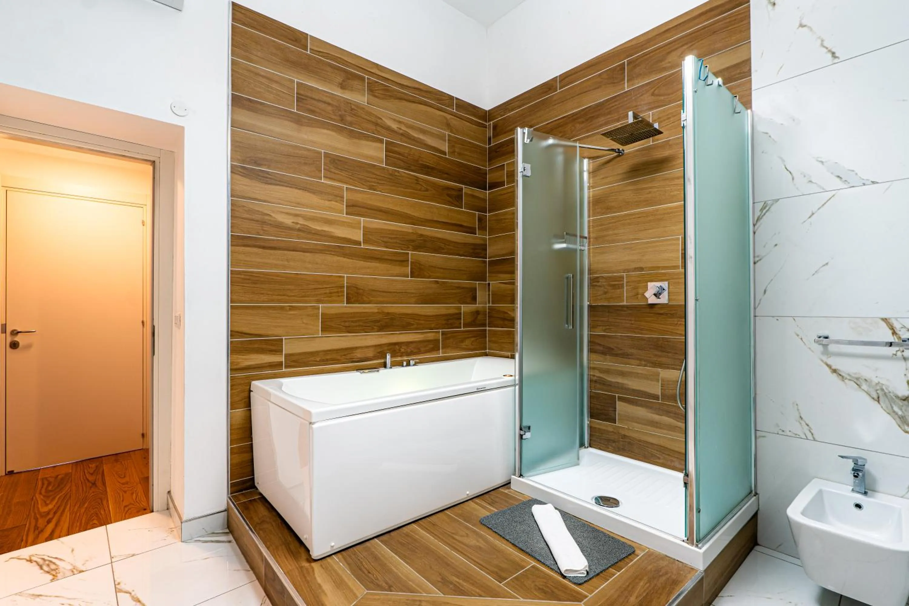 Shower in GuestHost - Dimora del Barone