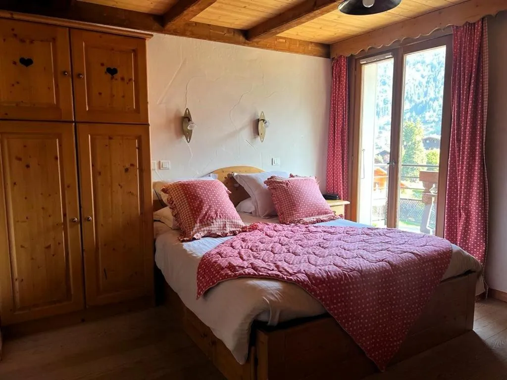 Bed in Fleur des Neiges