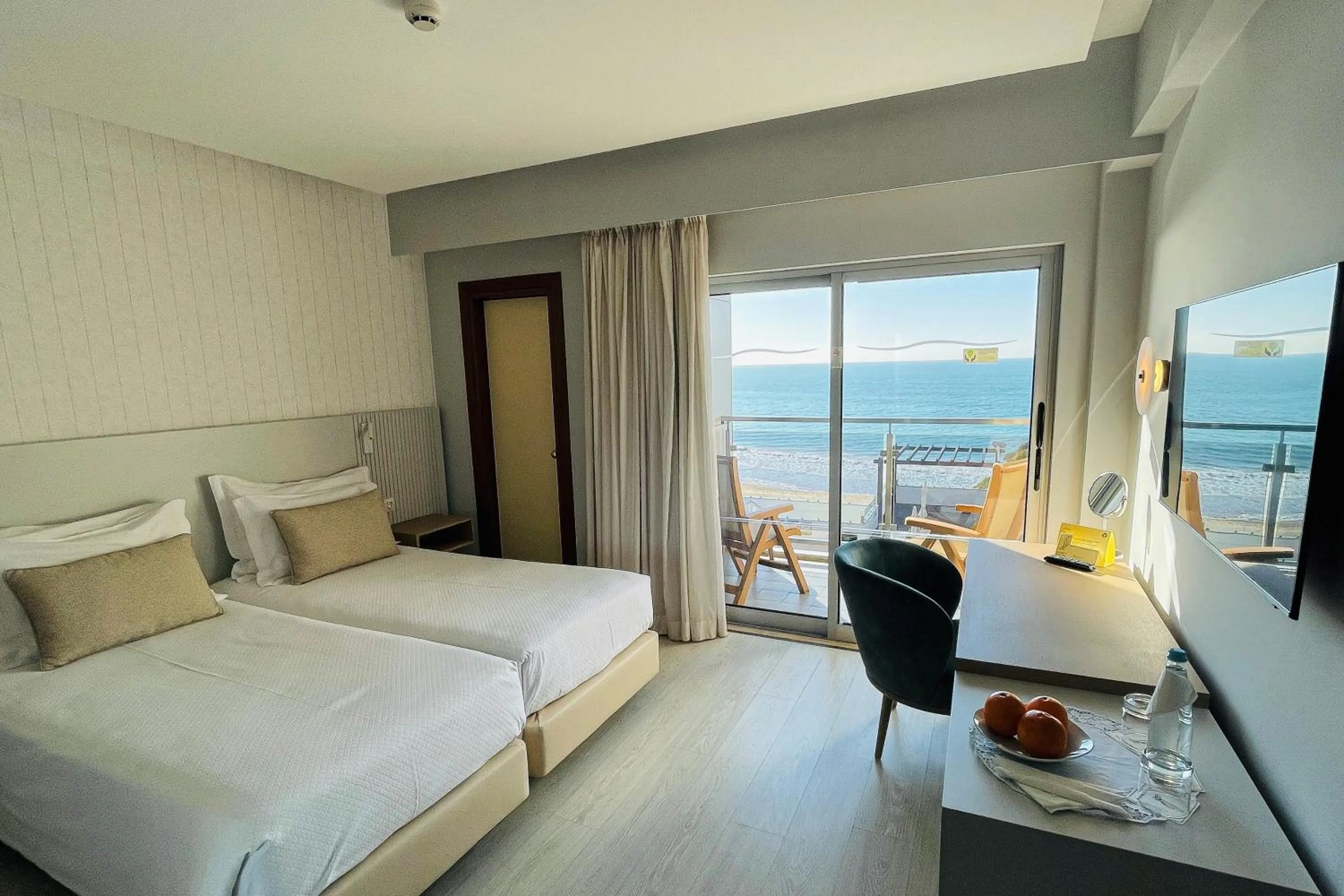 View (from property/room), Bed in Alisios
