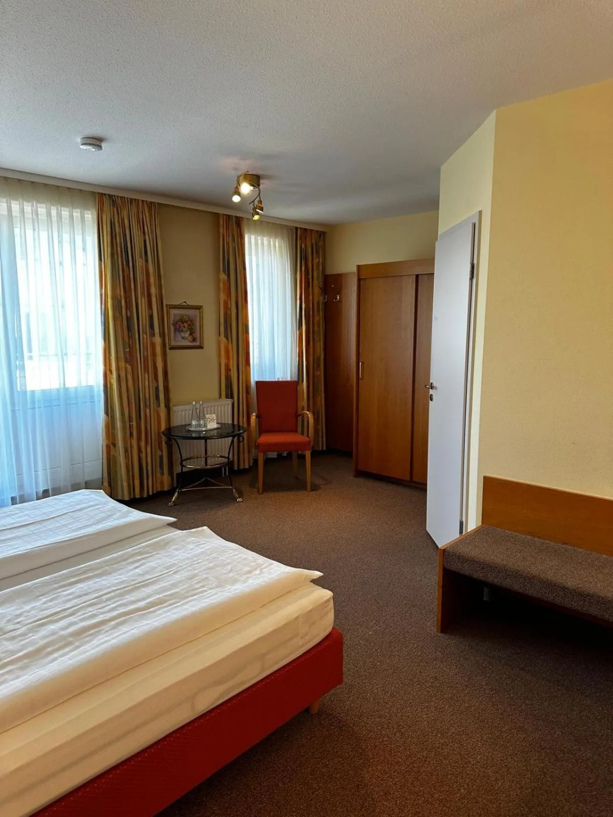 Bed in Hotel Sonne Eintracht KG Achern