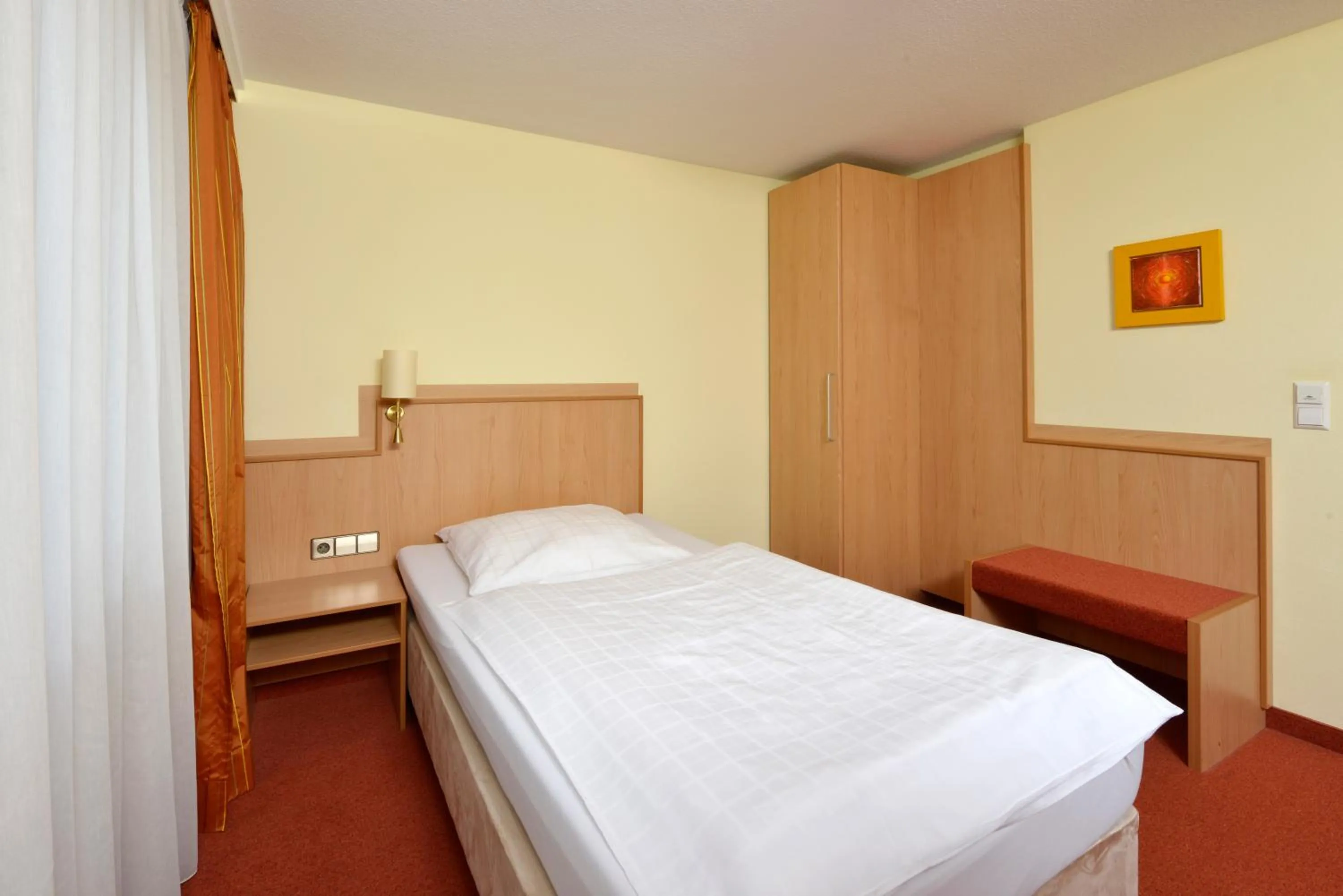 Bedroom, Bed in Hotel Sonne Eintracht KG Achern