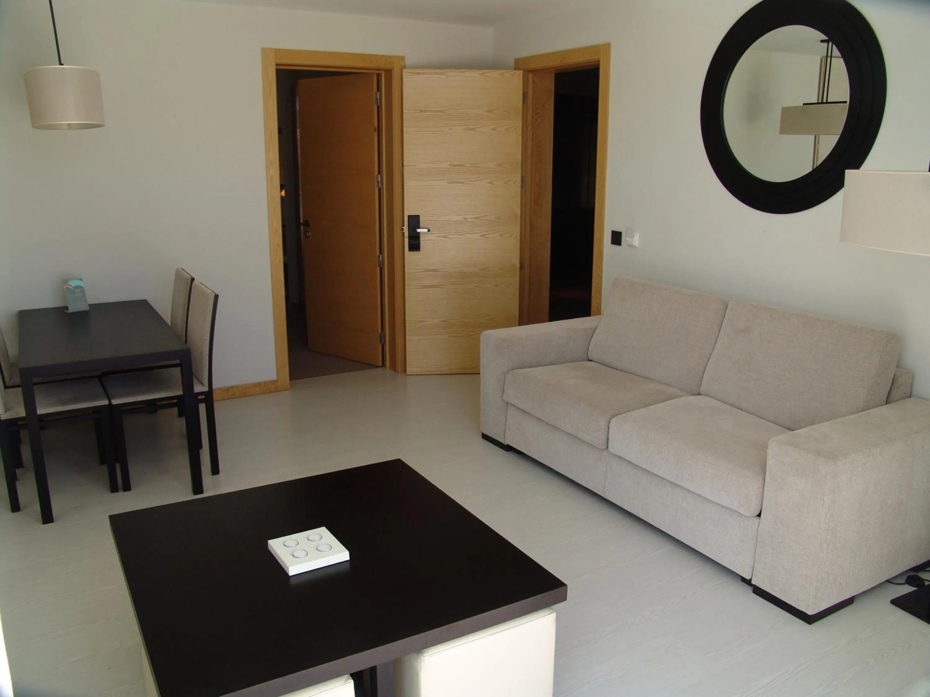 TV and multimedia in Lavanda Hotel Miravillas