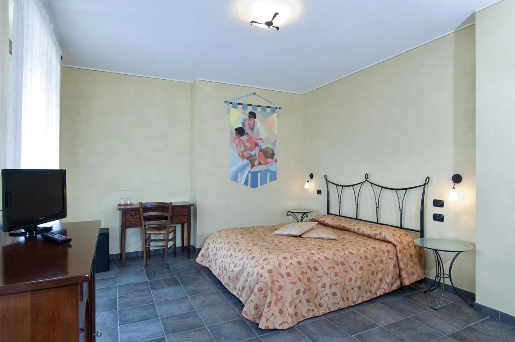 Bed in Trattoria Del Bivio