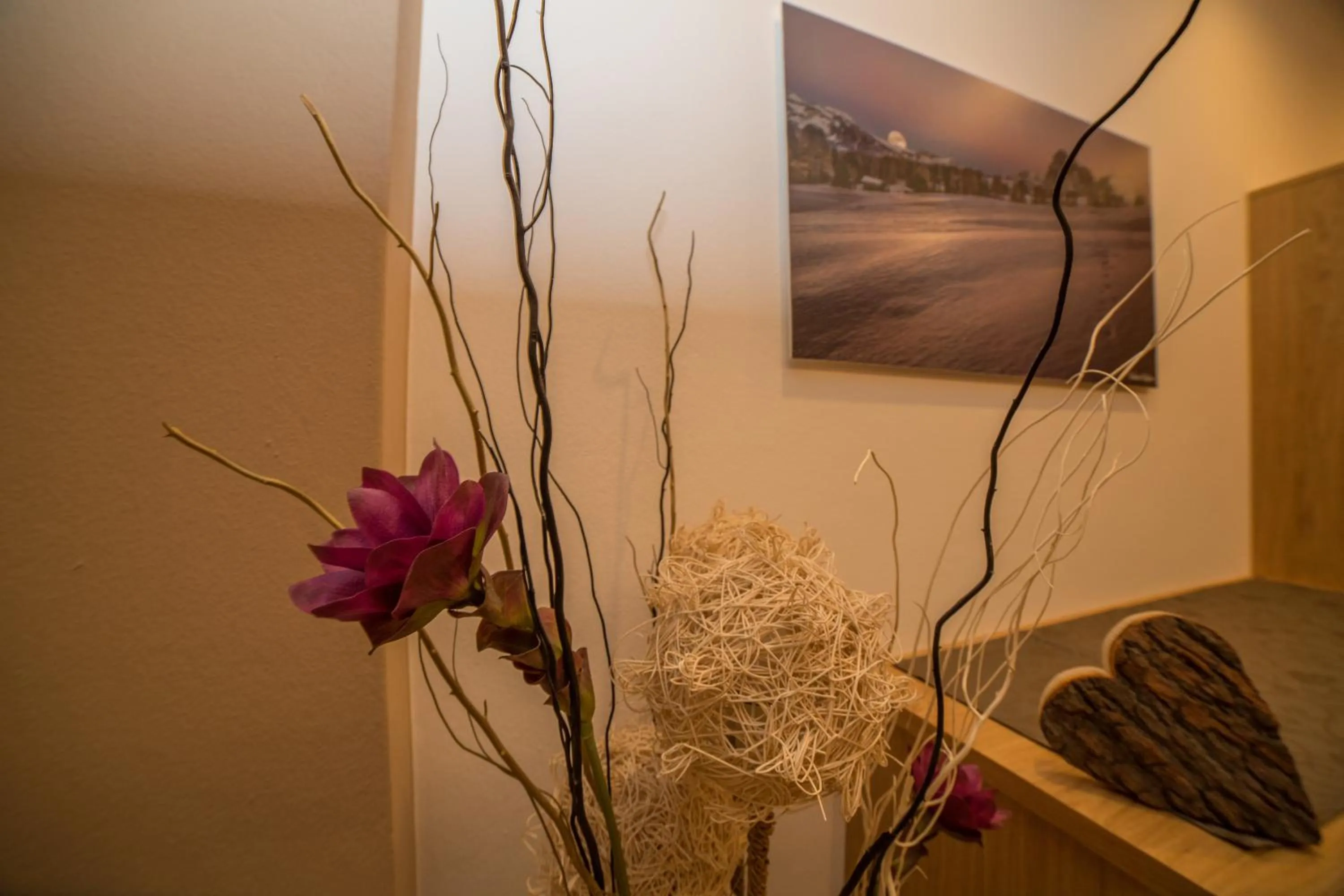 Decorative detail in Hotel Garni Savoy - new opening