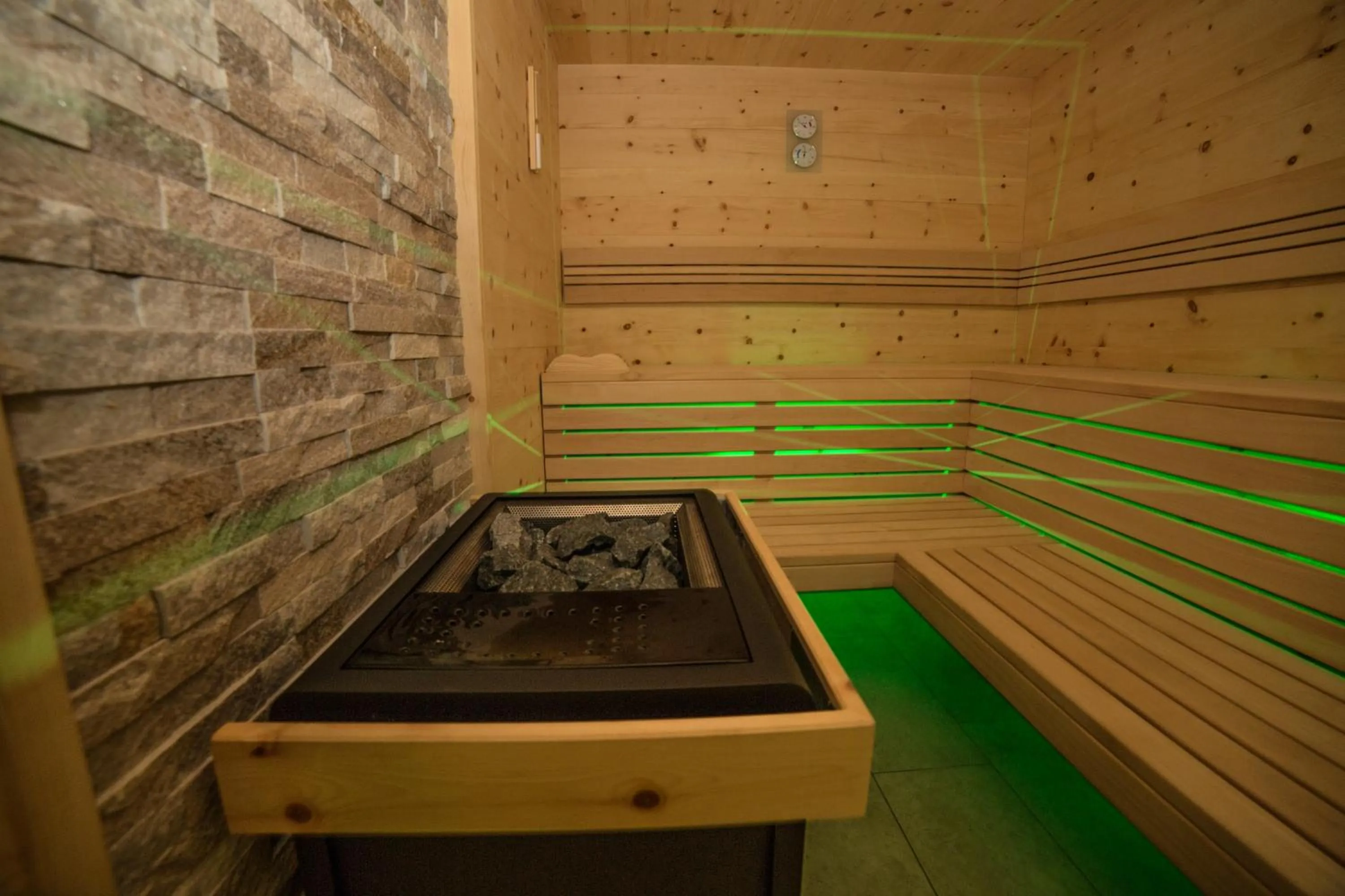 Sauna in Hotel Garni Savoy - new opening