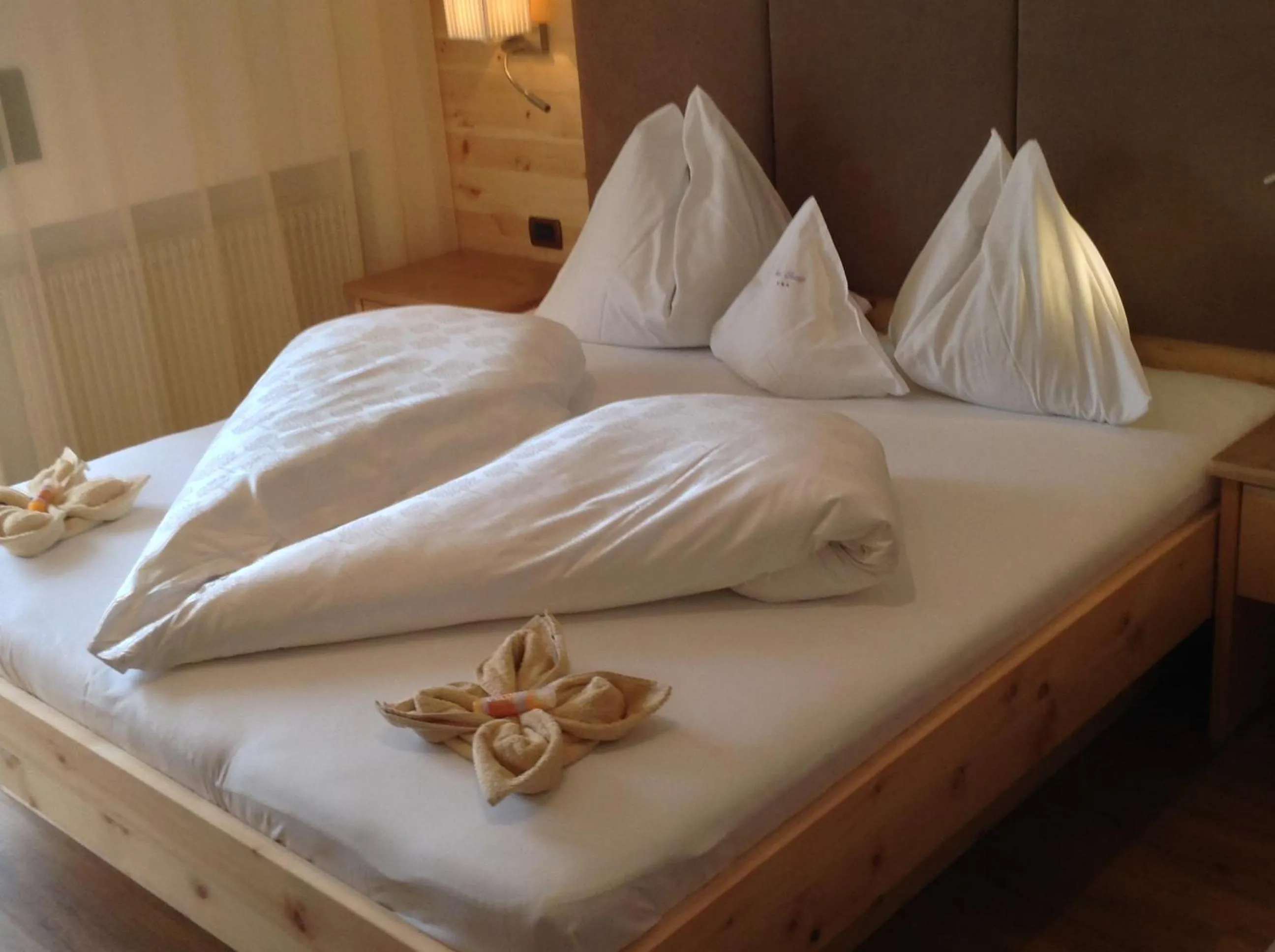 Bed in Hotel Garni Savoy - new opening