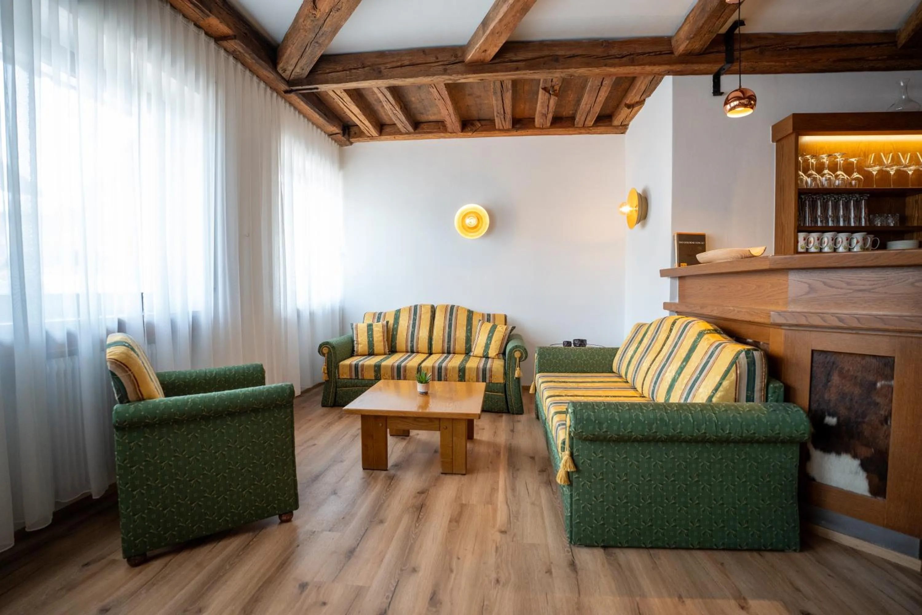 Lounge or bar in Hotel Garni Savoy - new opening