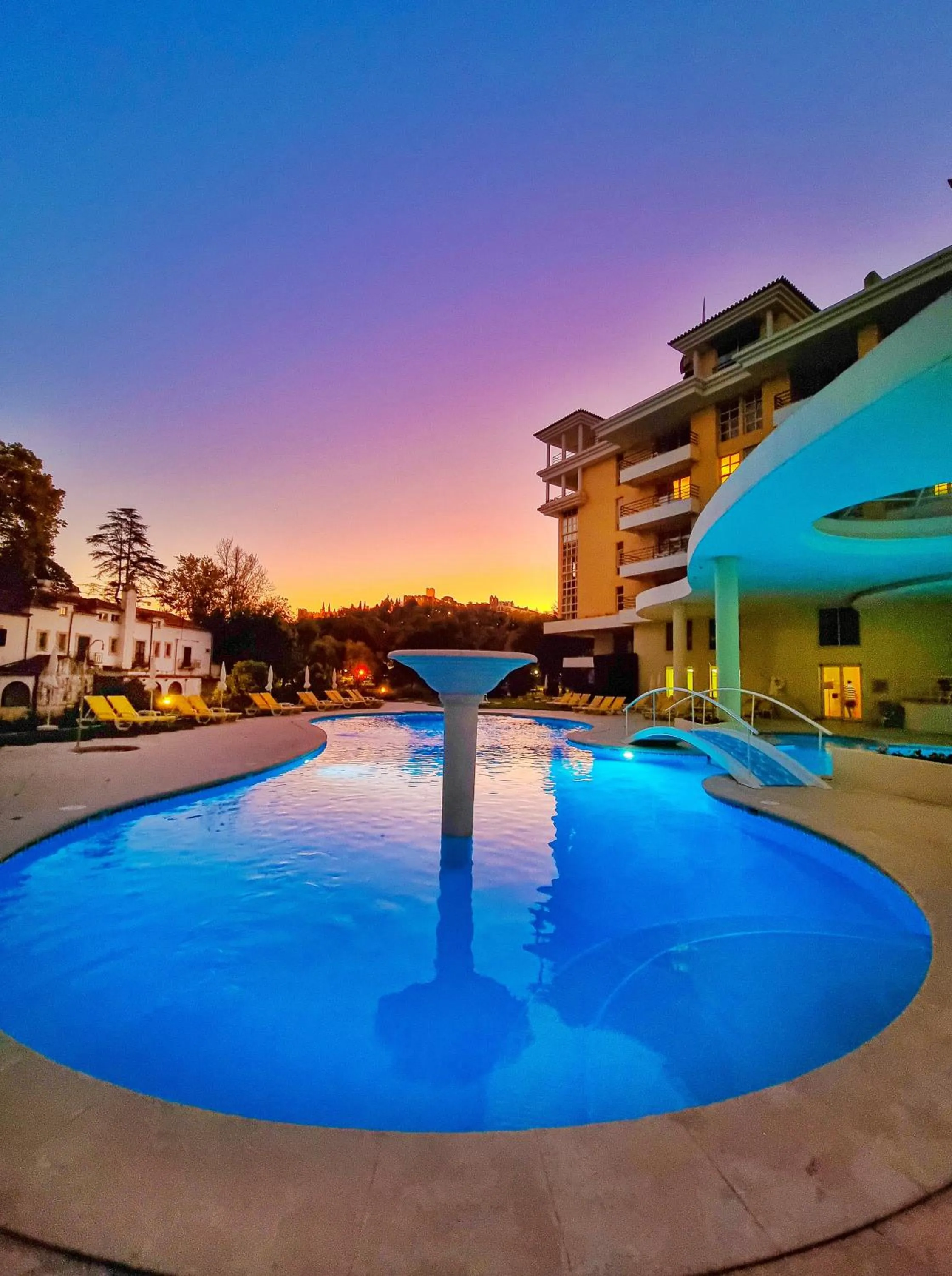 Swimming pool in Hotel Dos Templarios