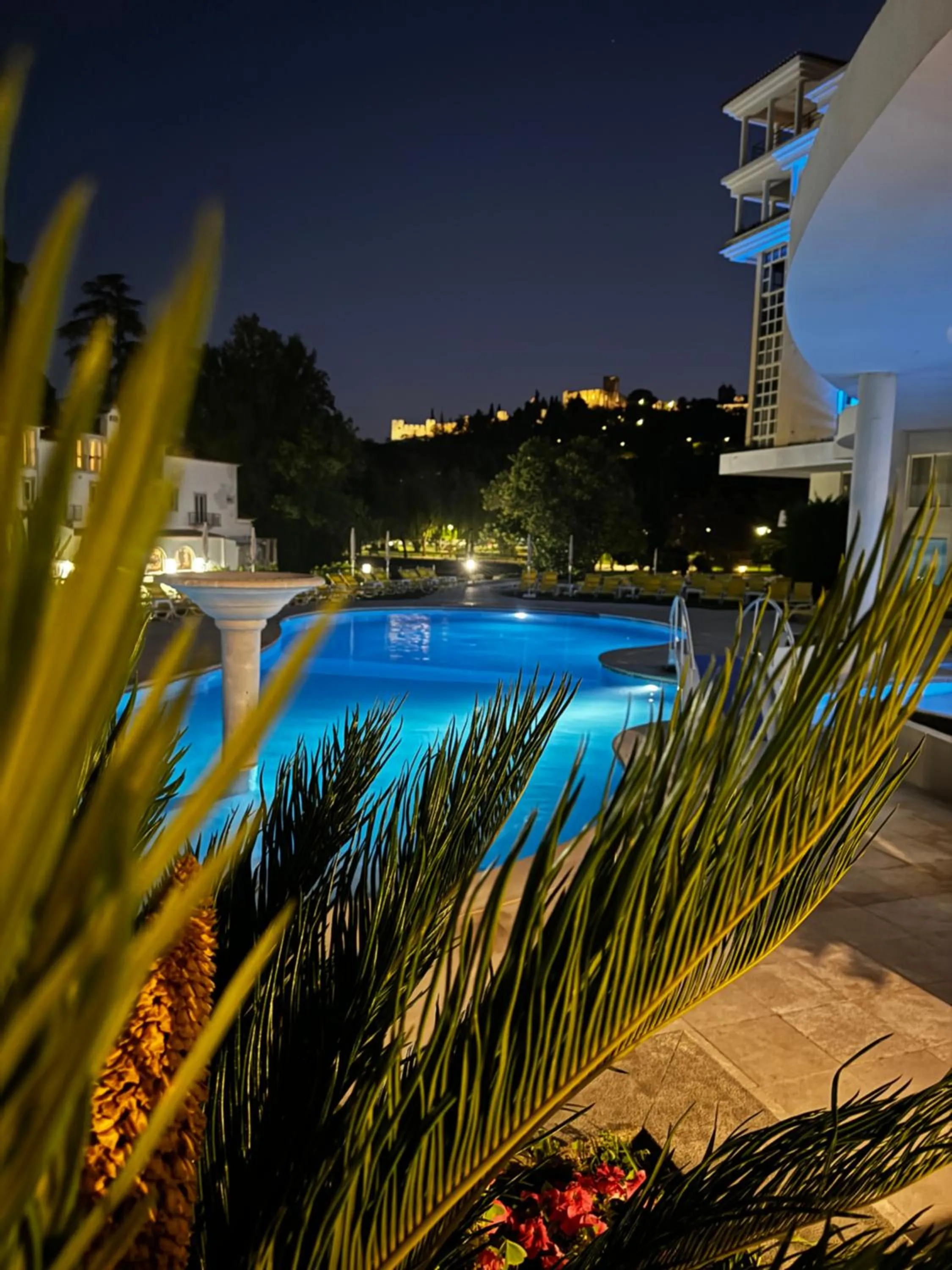 Night in Hotel Dos Templarios