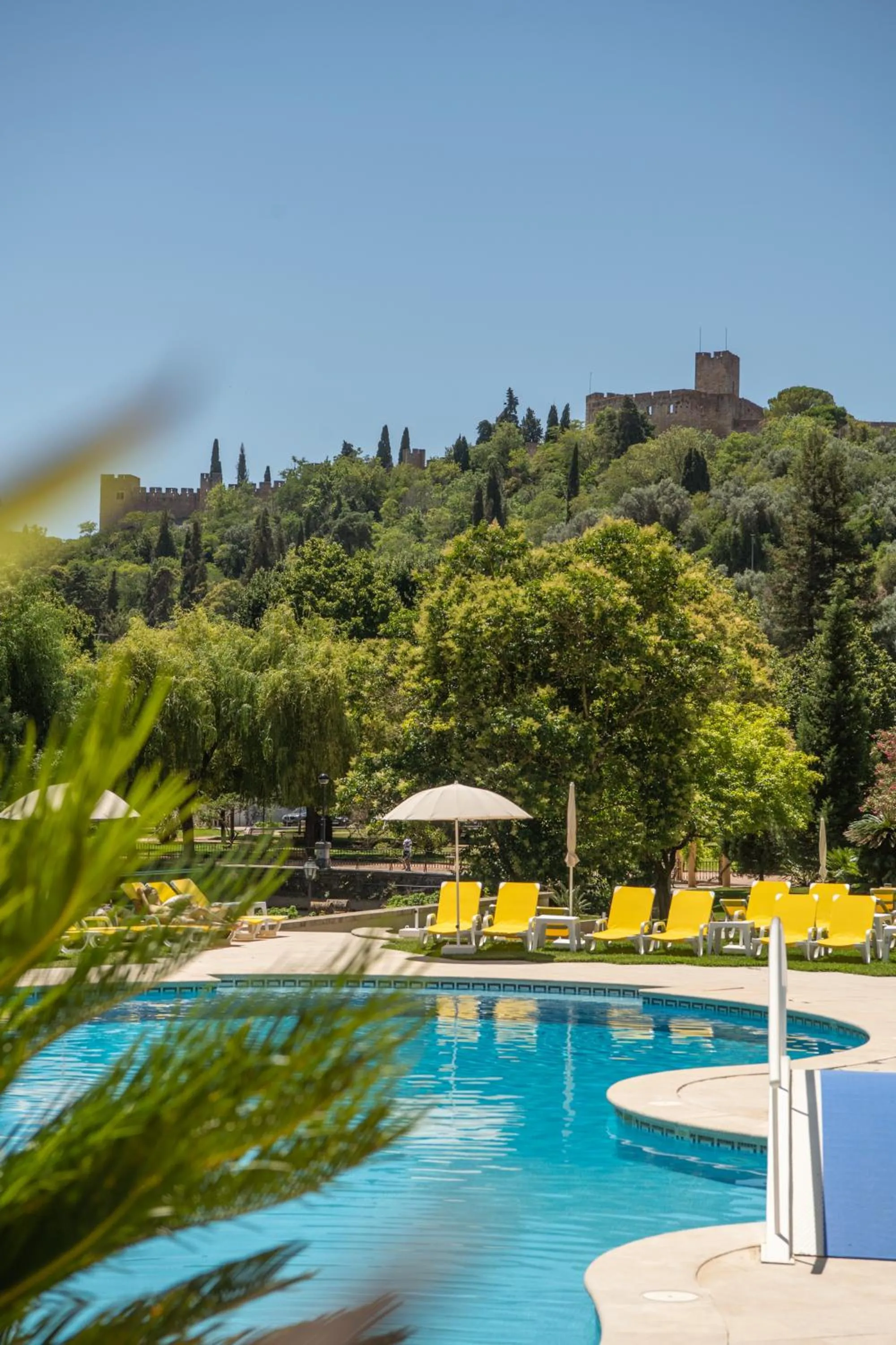 Swimming pool in Hotel Dos Templarios