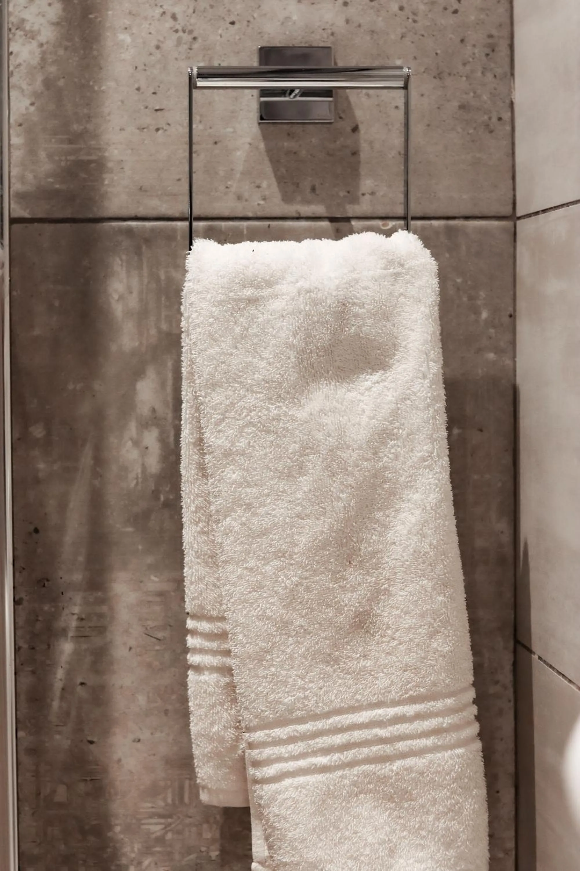 Bathroom in Cascades Guest Lodge