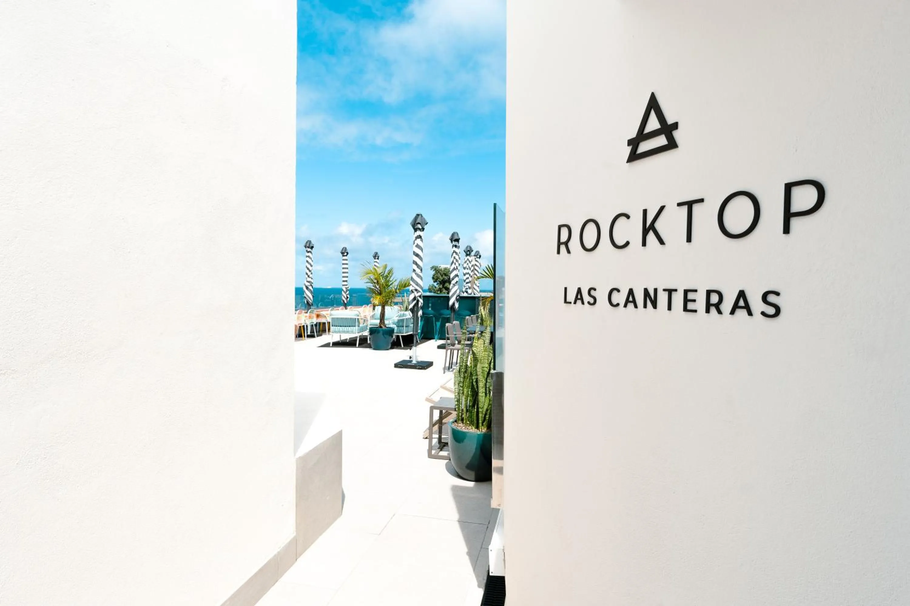 Restaurant/places to eat in Occidental Las Canteras