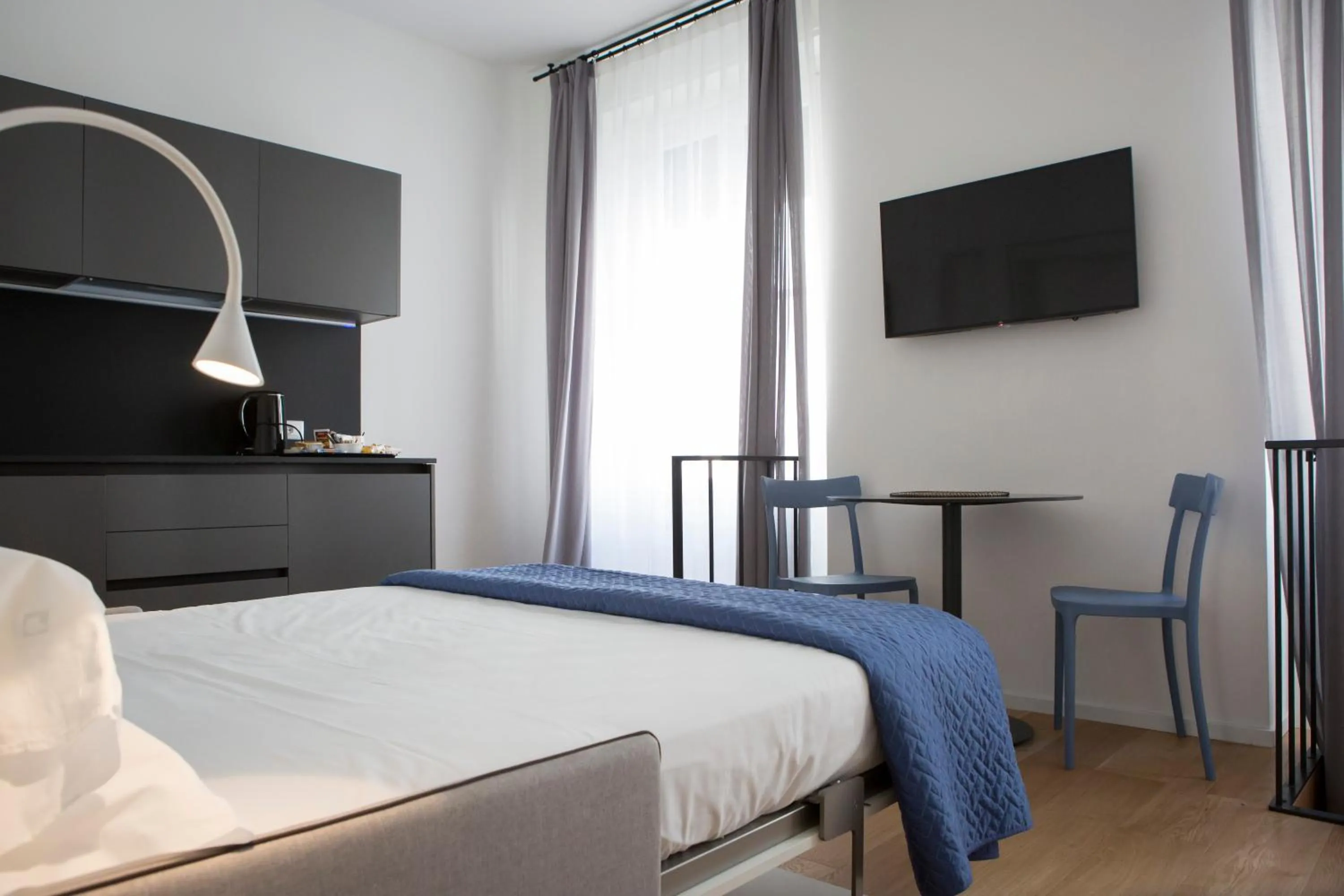 Photo of the whole room, Bed in Trieste 411 - Rooms & Apartments