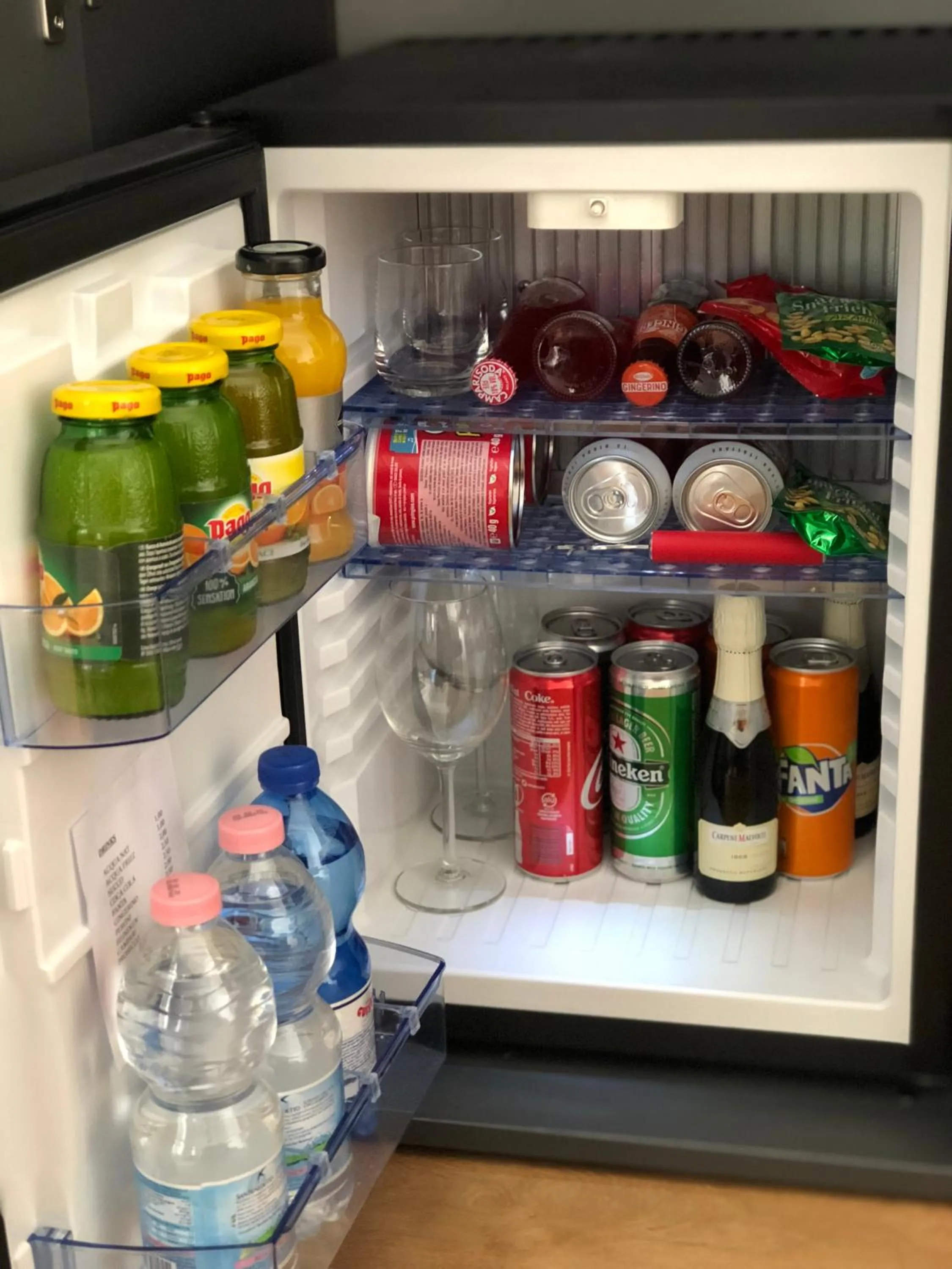 Food and drinks in Trieste 411 - Rooms & Apartments