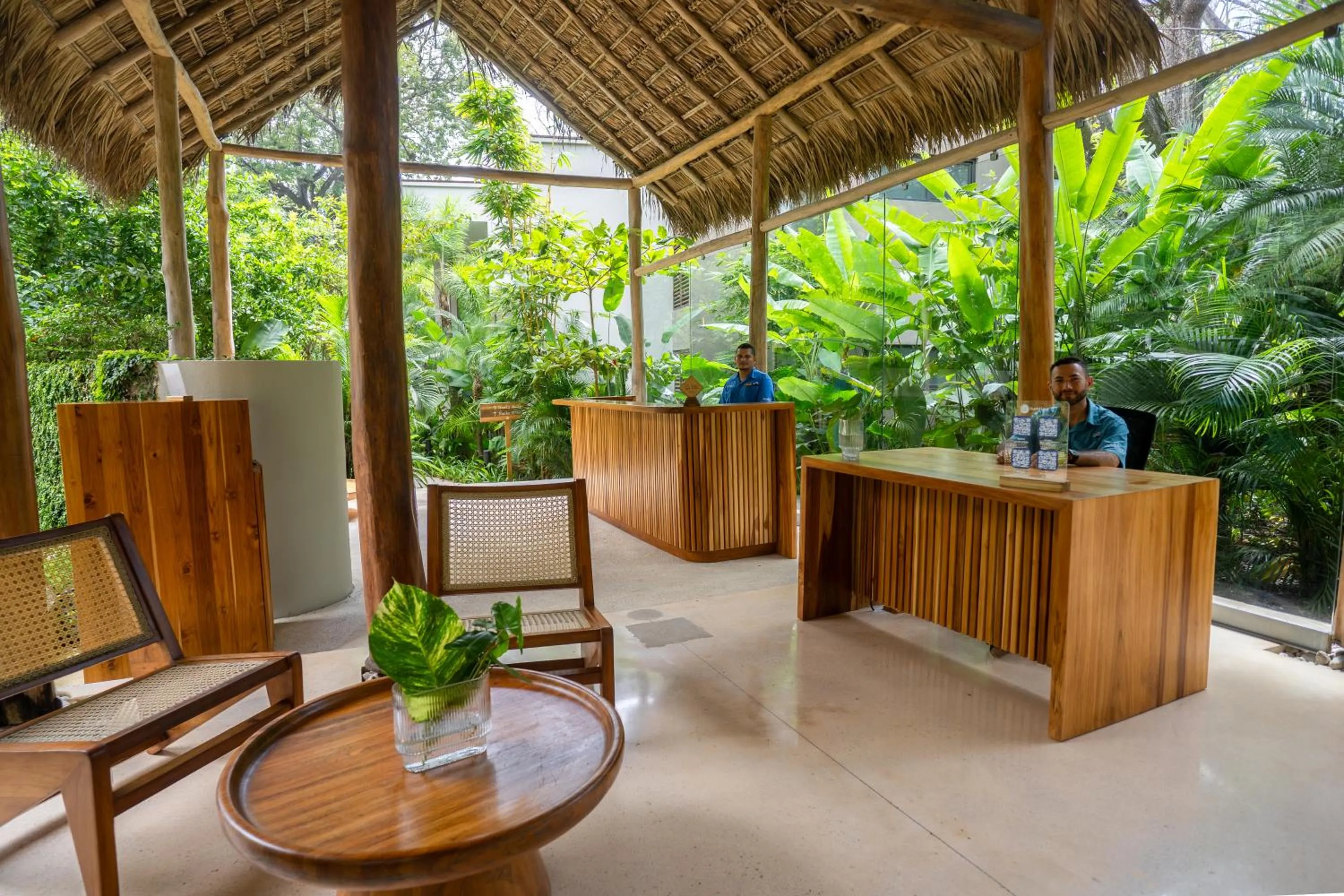 Lobby or reception in Hotel Nantipa - A Tico Beach Experience