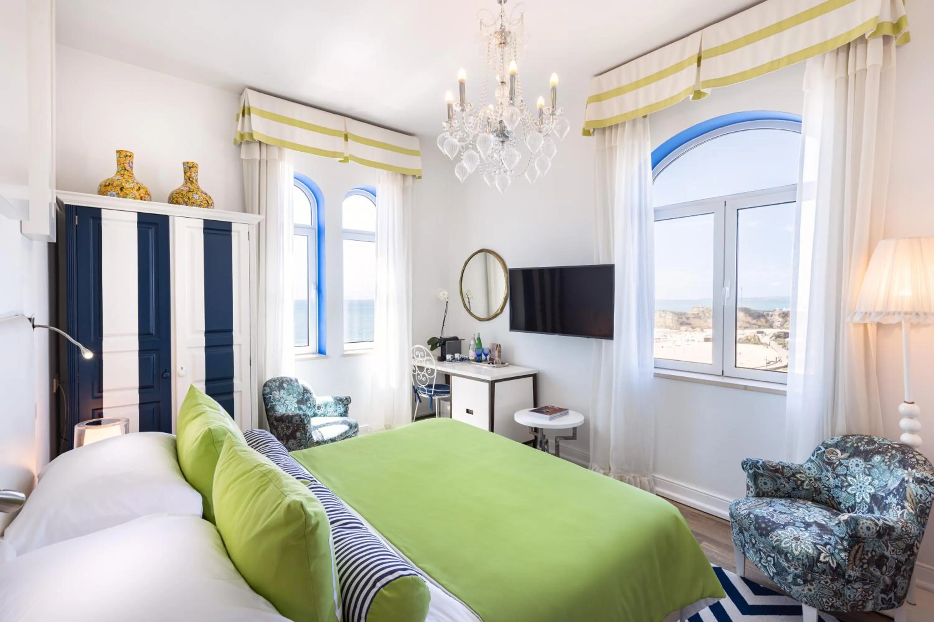 Bedroom, Bed in Bela Vista Hotel & Spa - Relais & Chateaux