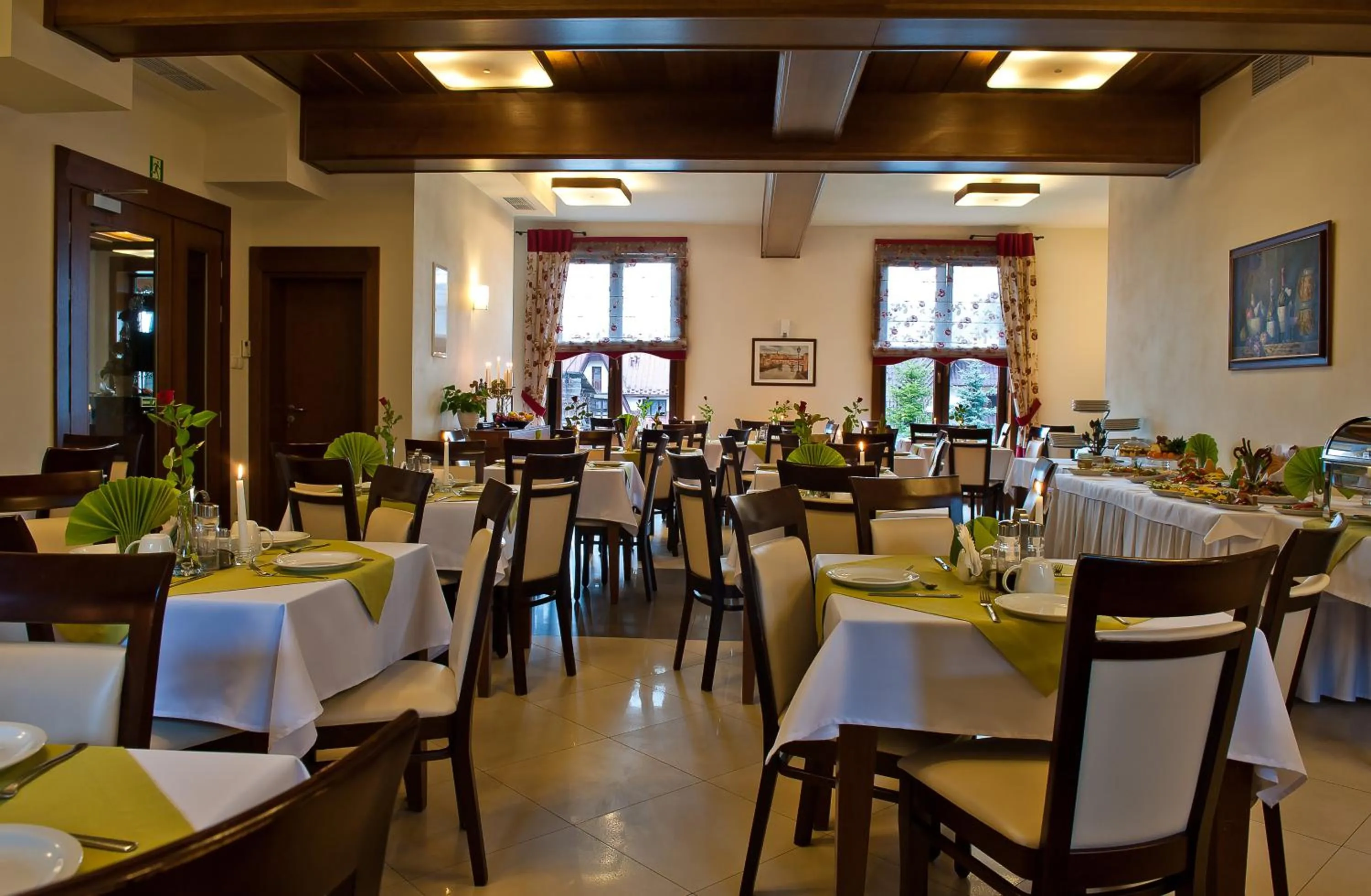 Restaurant/places to eat in Kasprowy