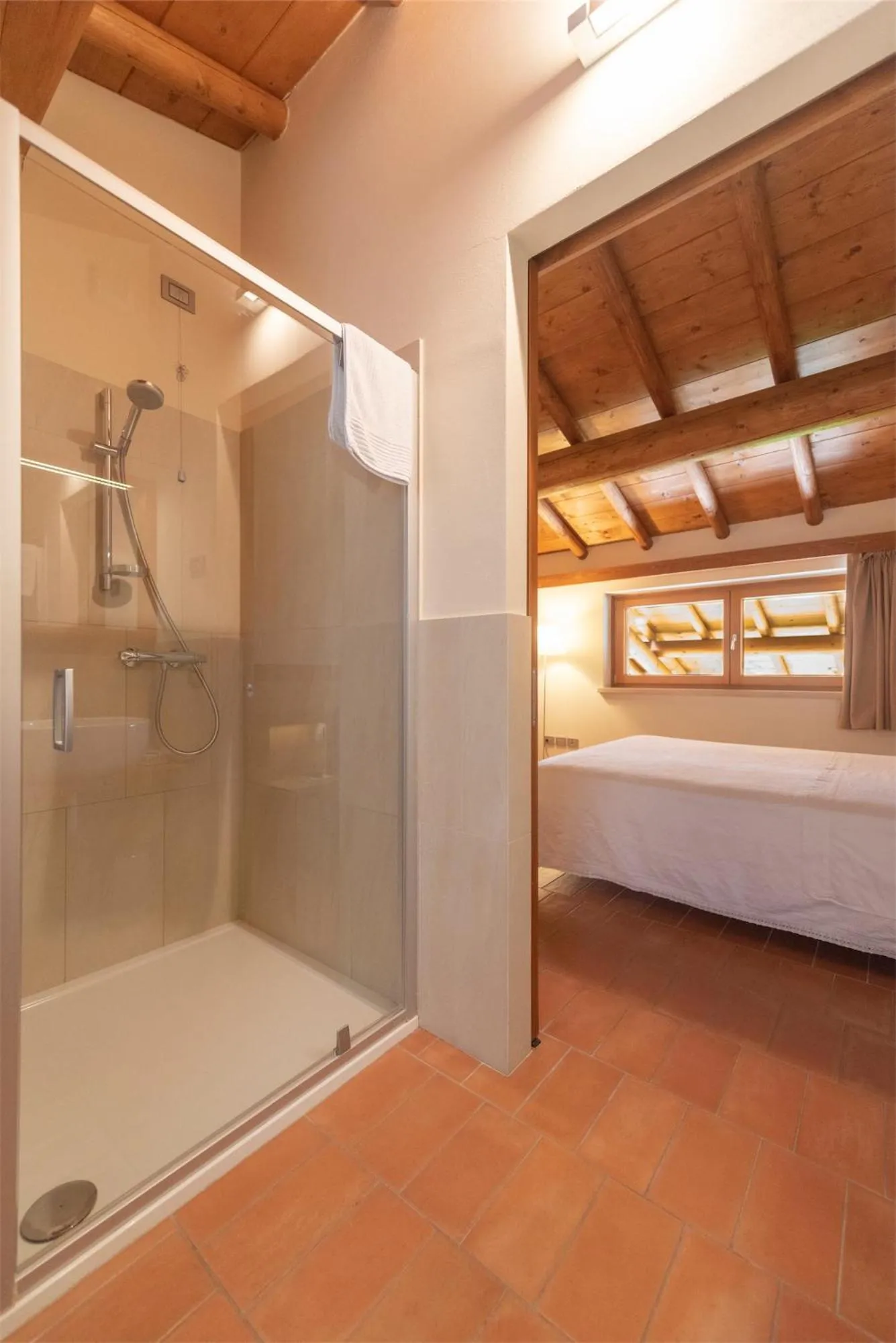 Bathroom, Bed in Agriturismo Ca' Giulietta