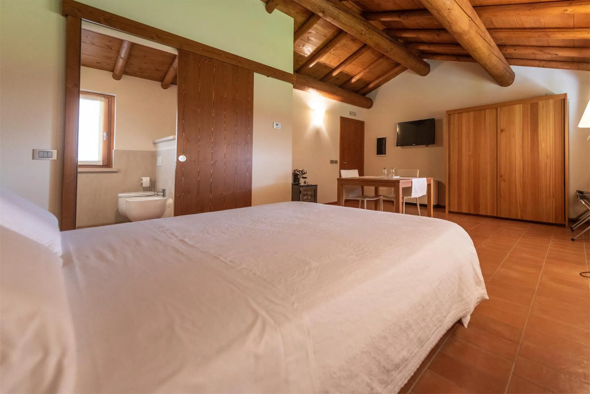 Photo of the whole room, Bed in Agriturismo Ca' Giulietta