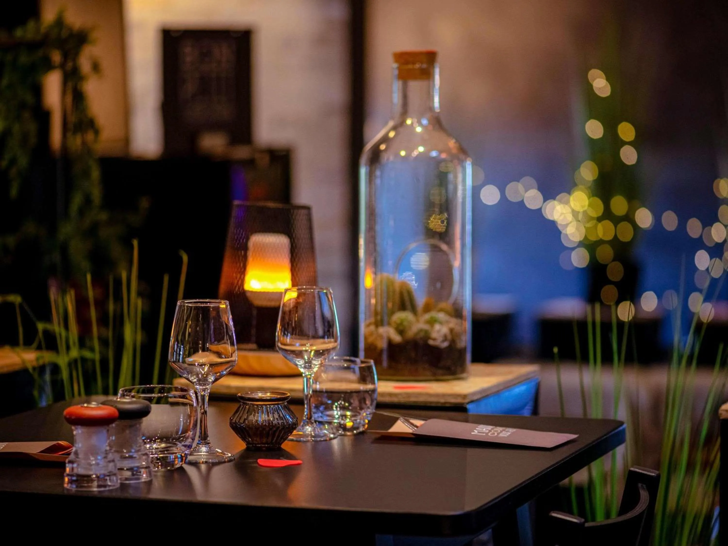 Restaurant/places to eat in ibis Macon Sud Crêches