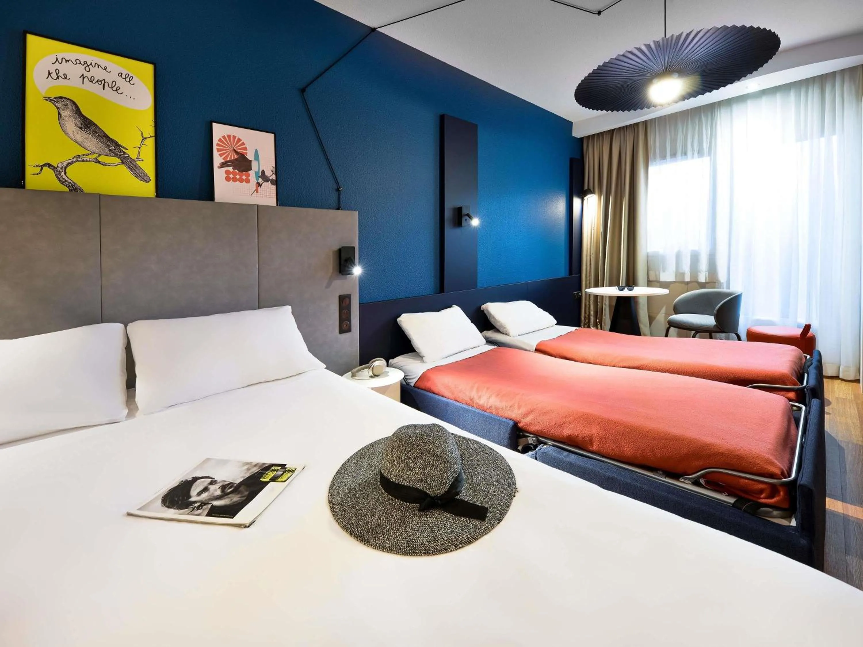 Property building, Bed in ibis Macon Sud Crêches