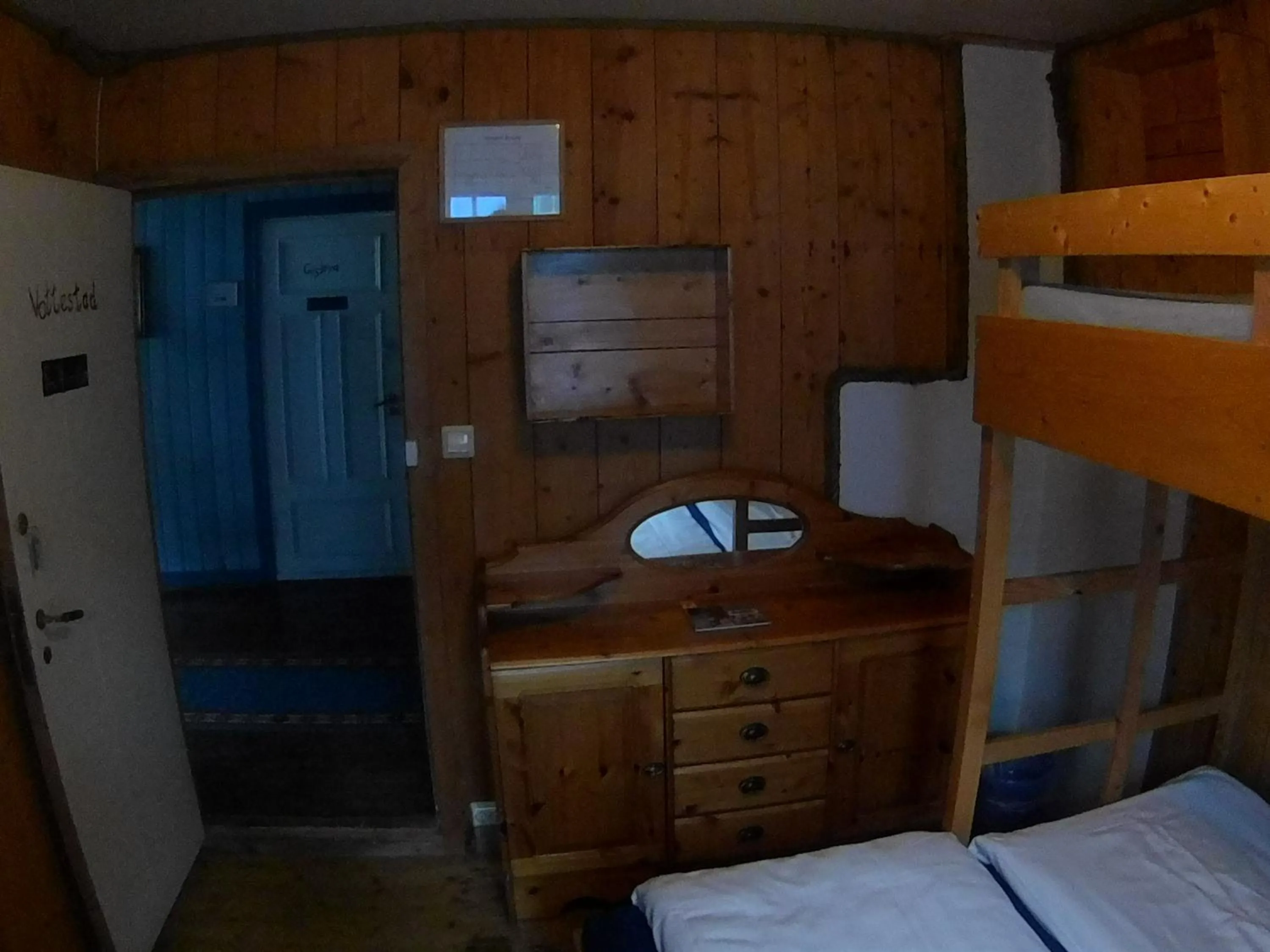 bunk bed, Bed in Holmvik Brygge Nyksund