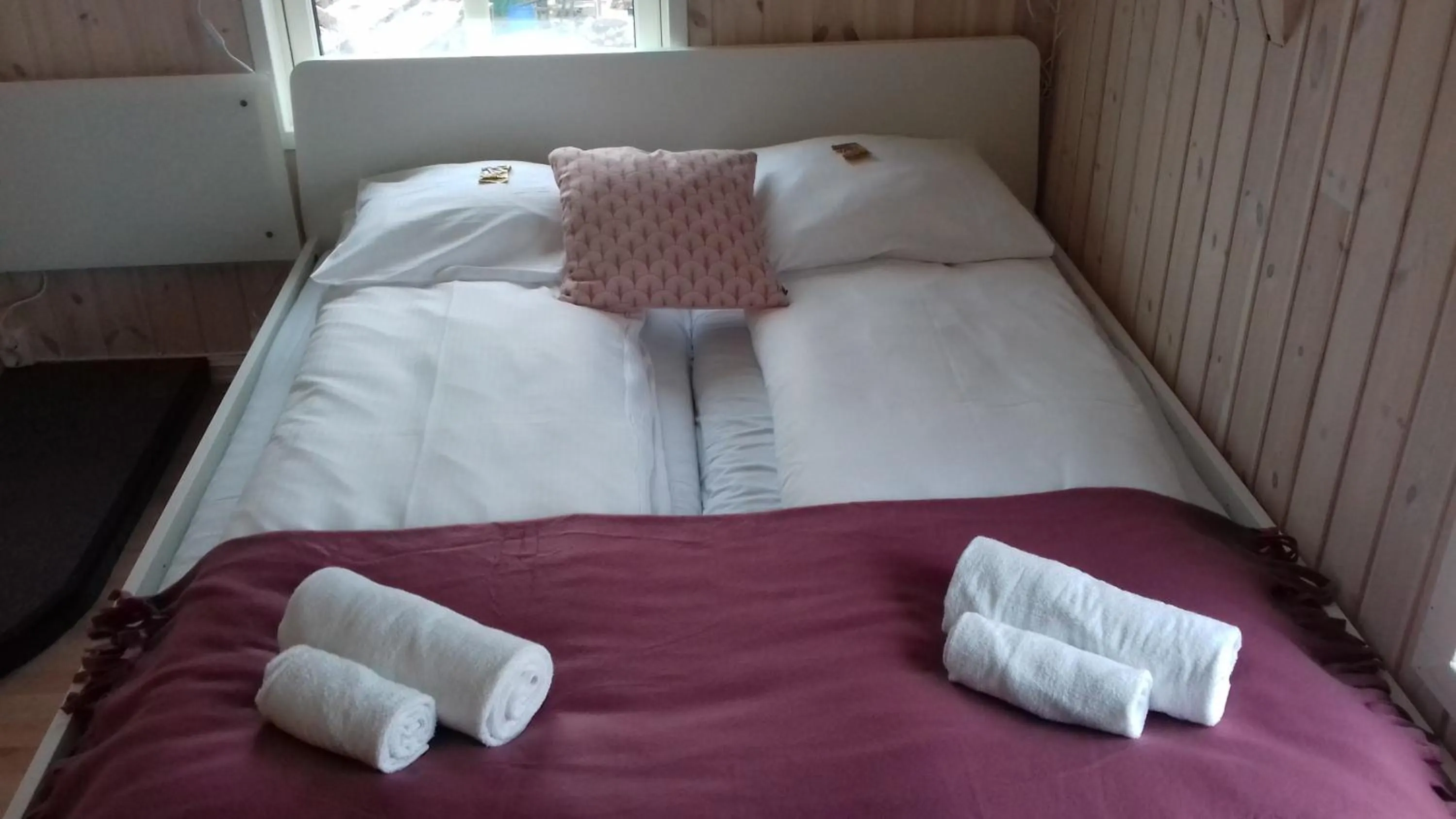 Bed in Holmvik Brygge Nyksund