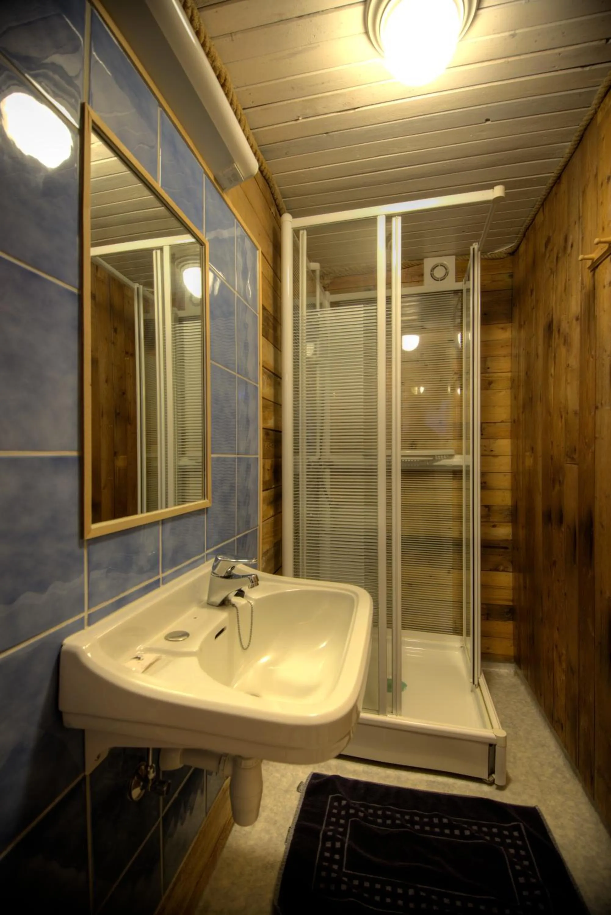 Bathroom in Holmvik Brygge Nyksund