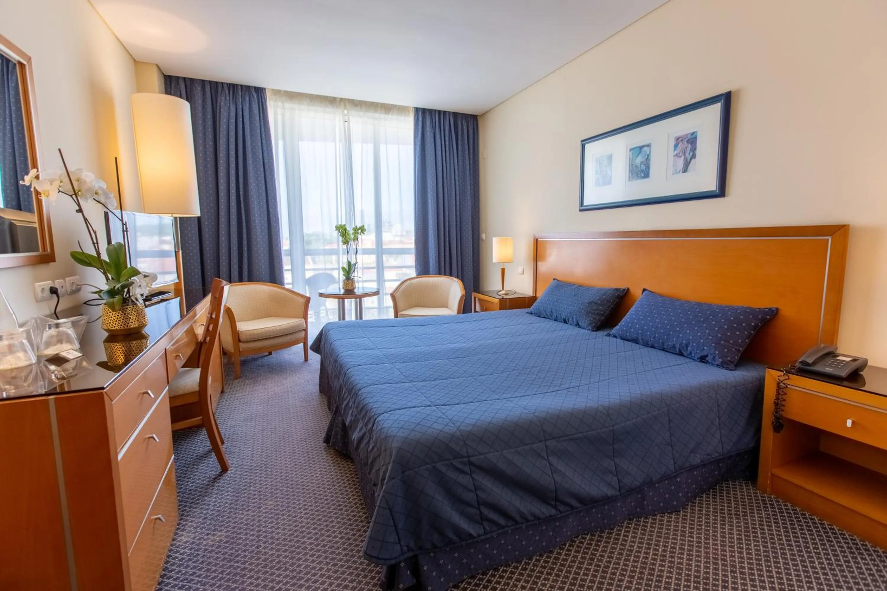 Photo of the whole room, Bed in MS Vila Nova